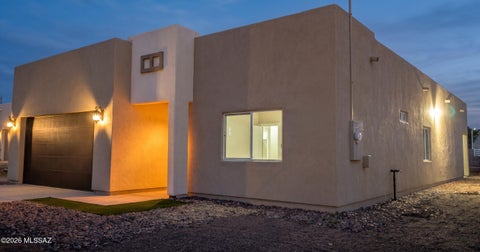 Photo of 1849 Isabel Court, Rio Rico, AZ 85648 (MLS # 22624886)