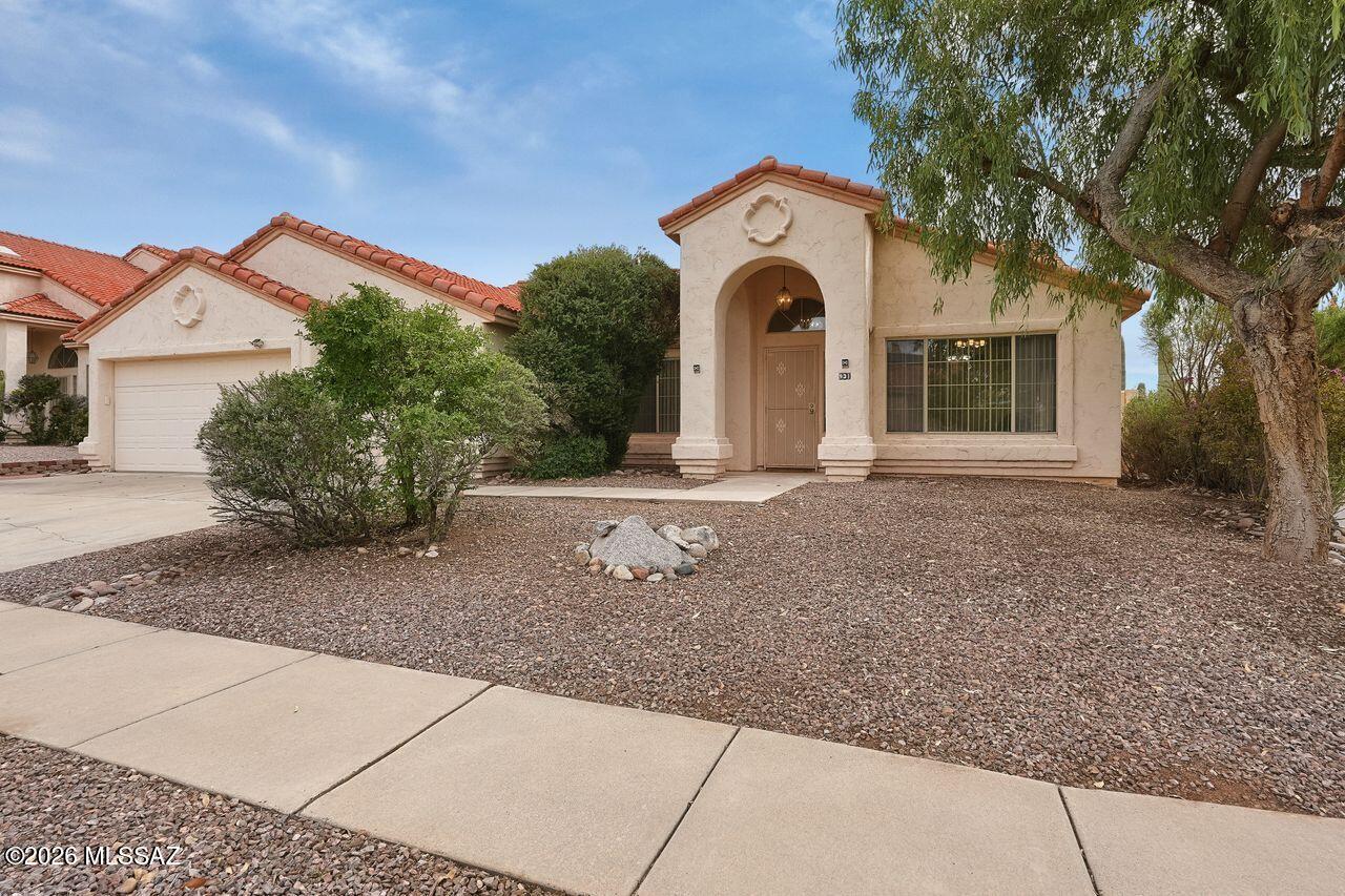 931 W Antelope Creek Way