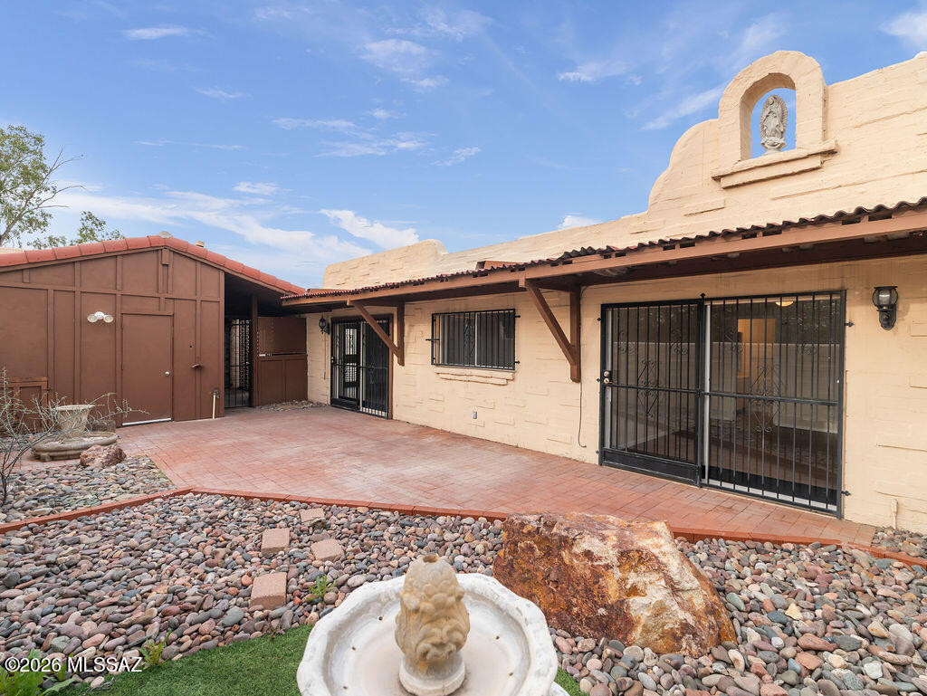 Pueblo Villas - Residential