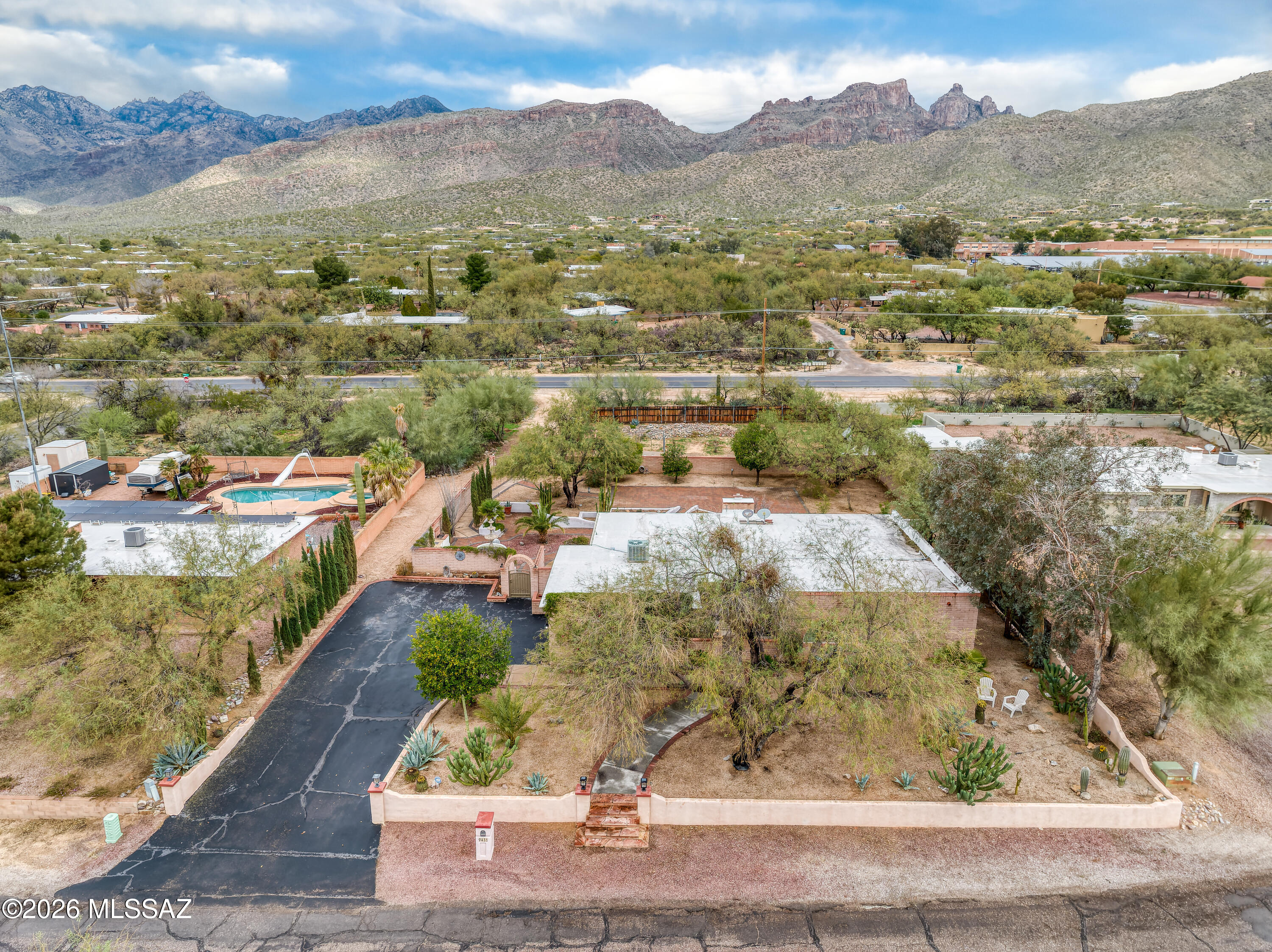 9431 E Walnut Tree Circle