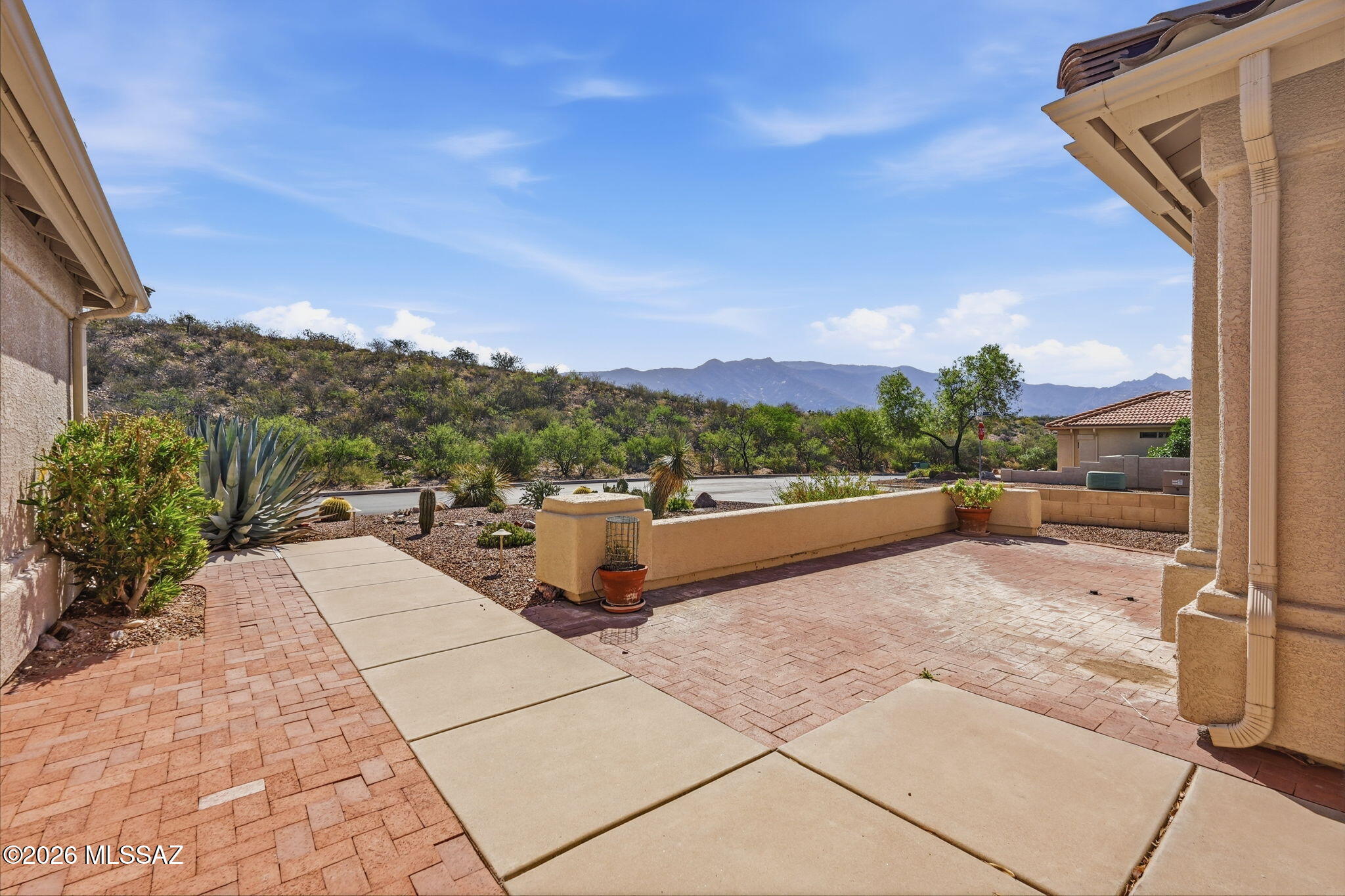 38174 S Desert Highland Drive