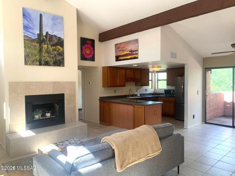 Photo of 5051 N Sabino Canyon Road #2130, Tucson, AZ 85750 (MLS # 22608092)