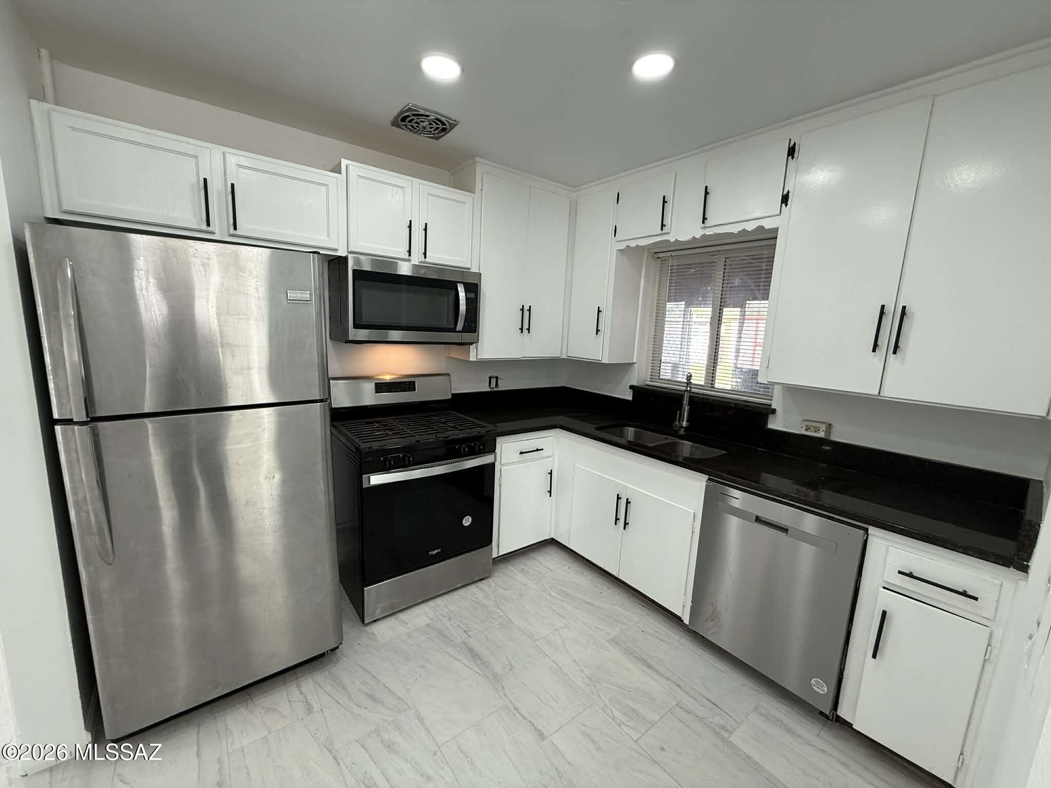 Mansfield Heights - Residential Lease