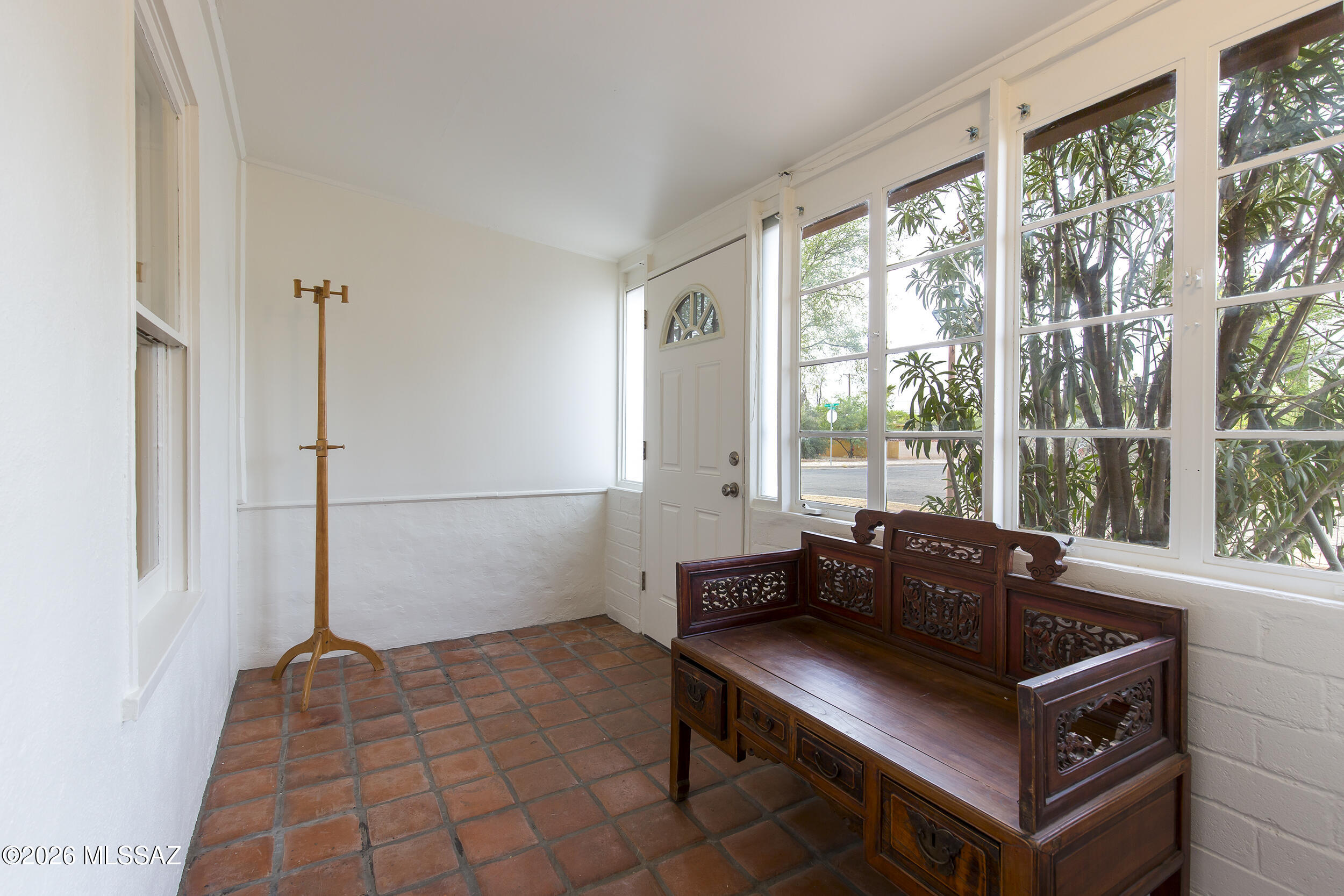 4202 E Camino De La Colina