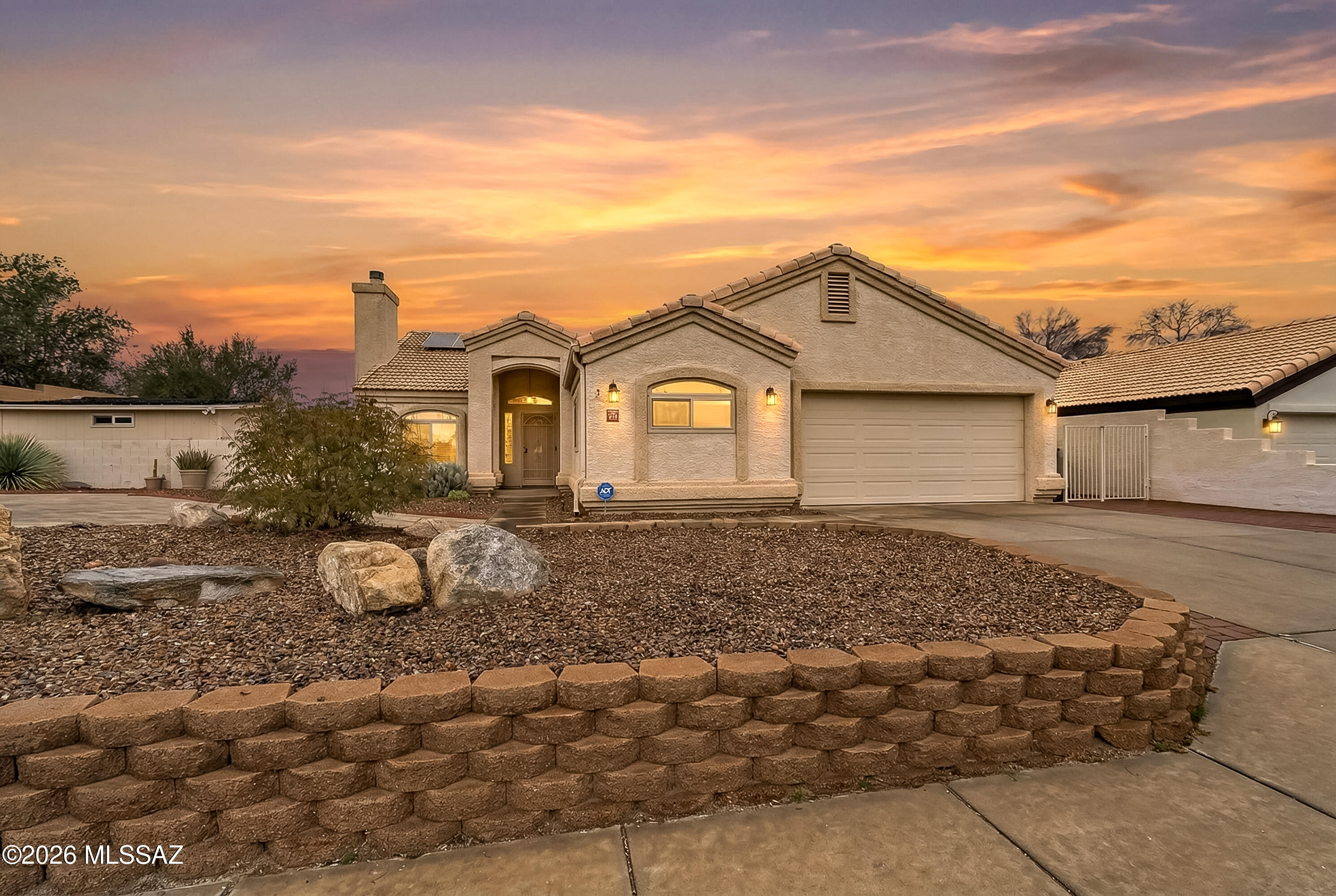 Thornydale Terrace(1-104) - Residential