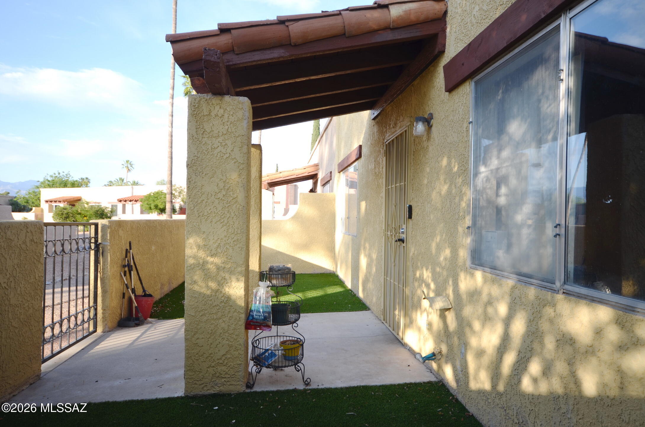 Spanish Meadows Twnhss (1-105) - Residential