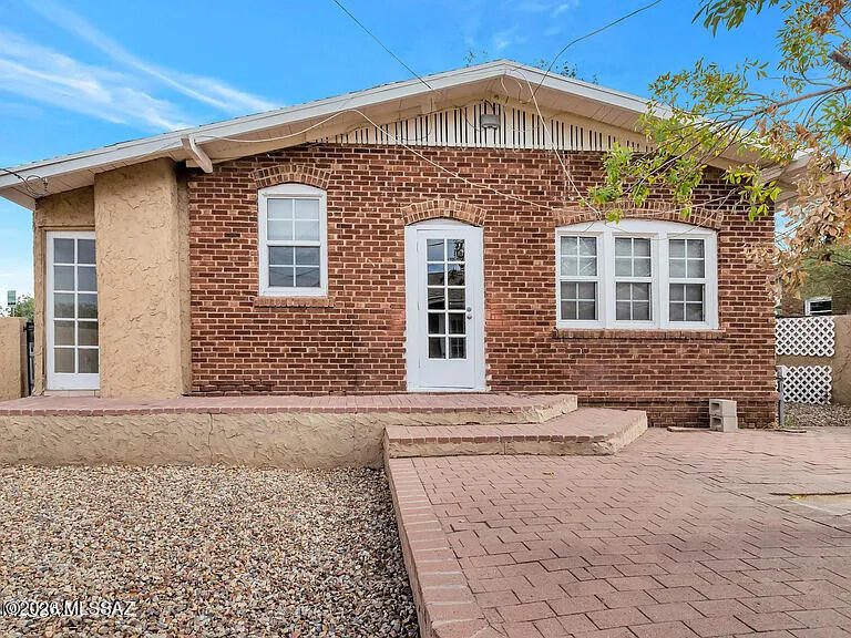 Feldmans Add - Residential Lease