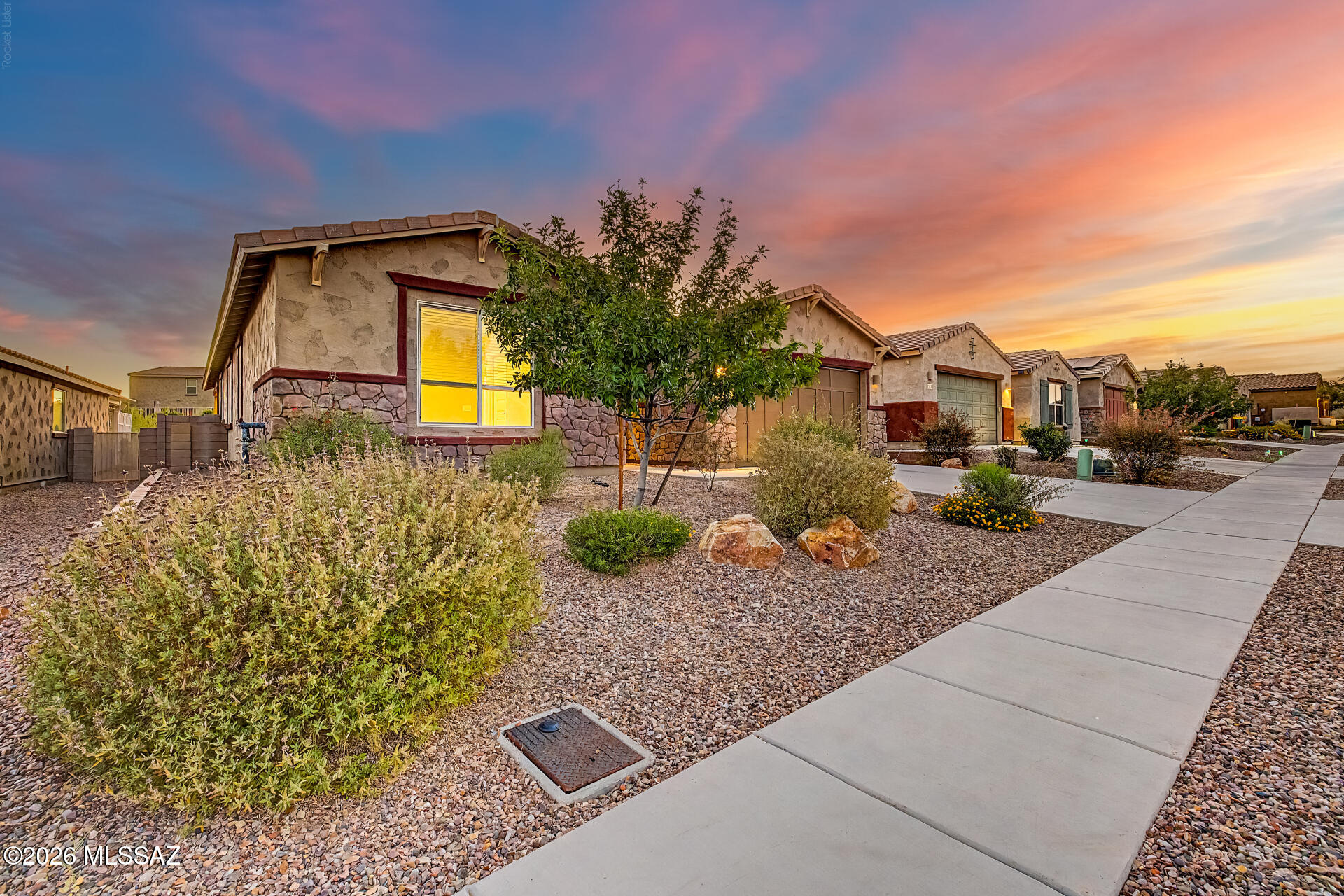 11839 N Silver Village Place