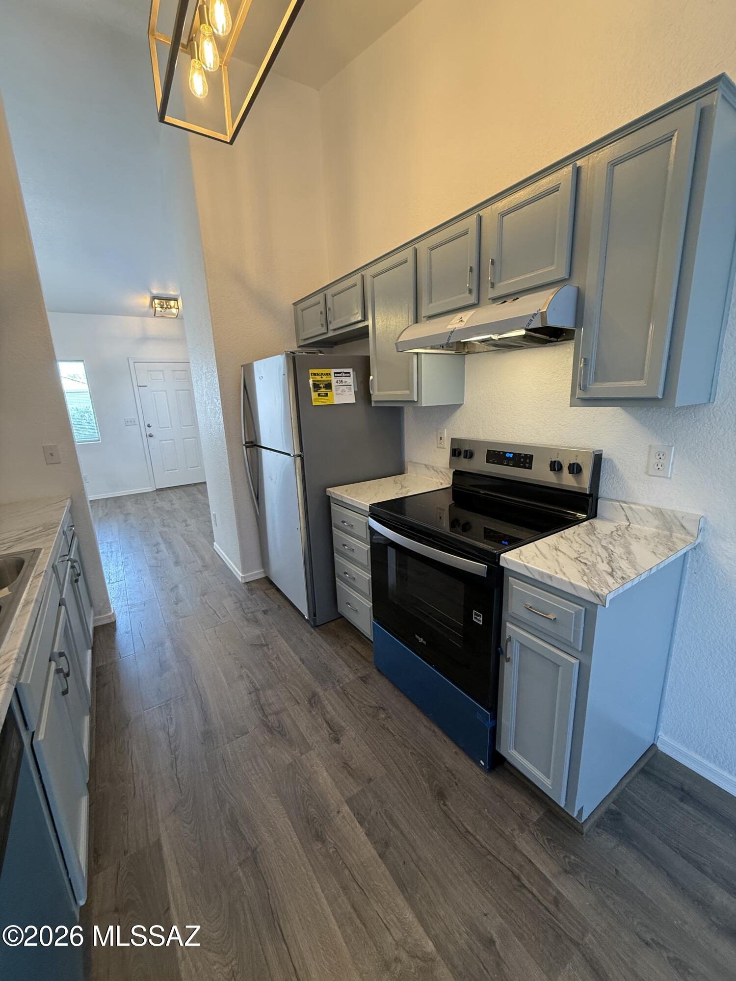 10391 E Rose Hill Street