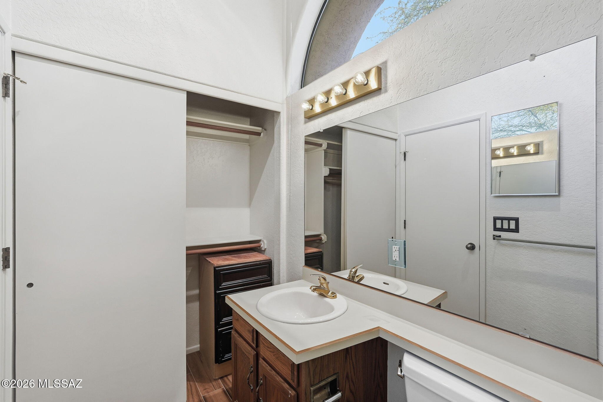 3191 N Brittlebush Lane