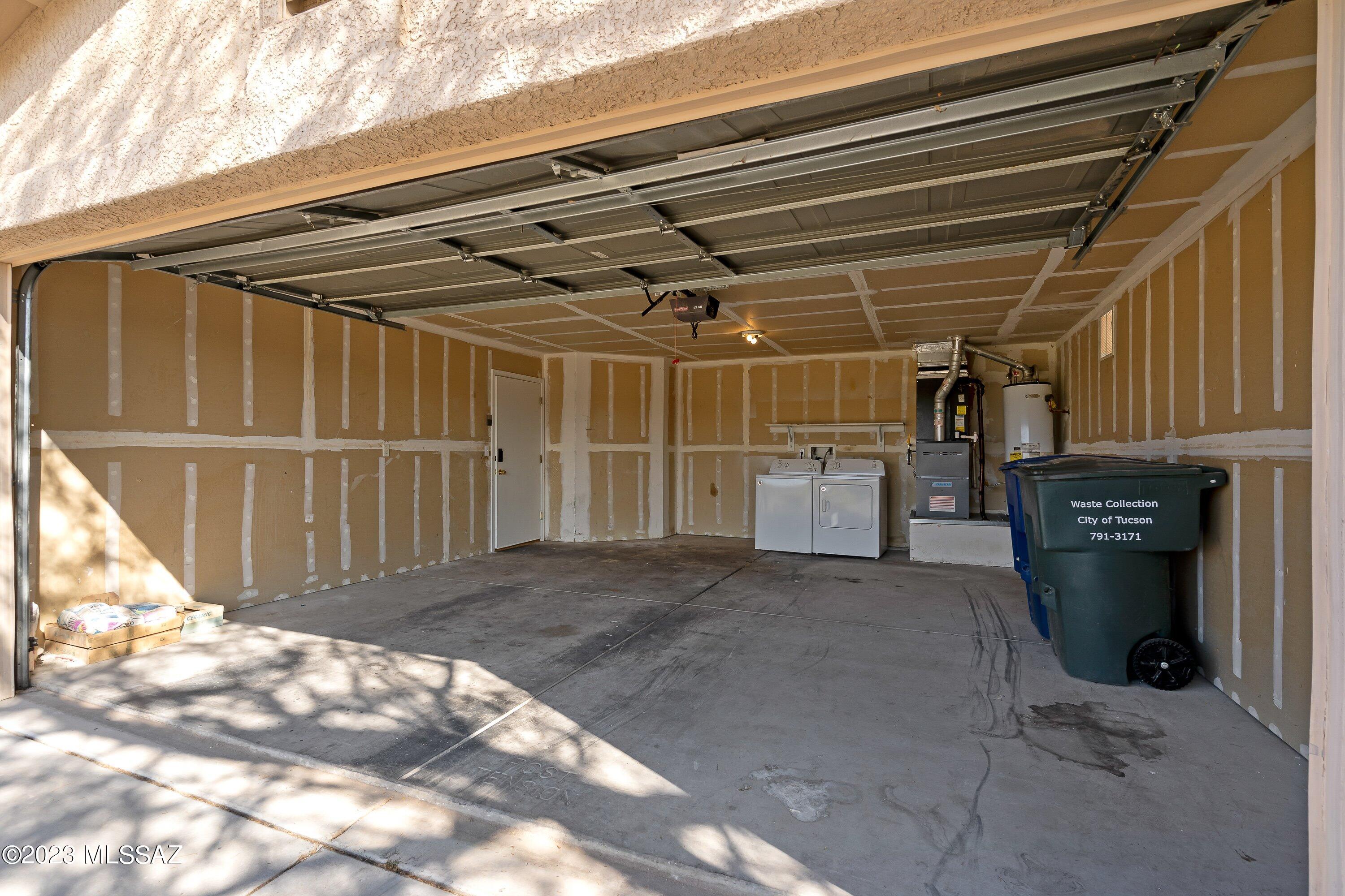 Rancho Reyes (1-191) - Residential Lease