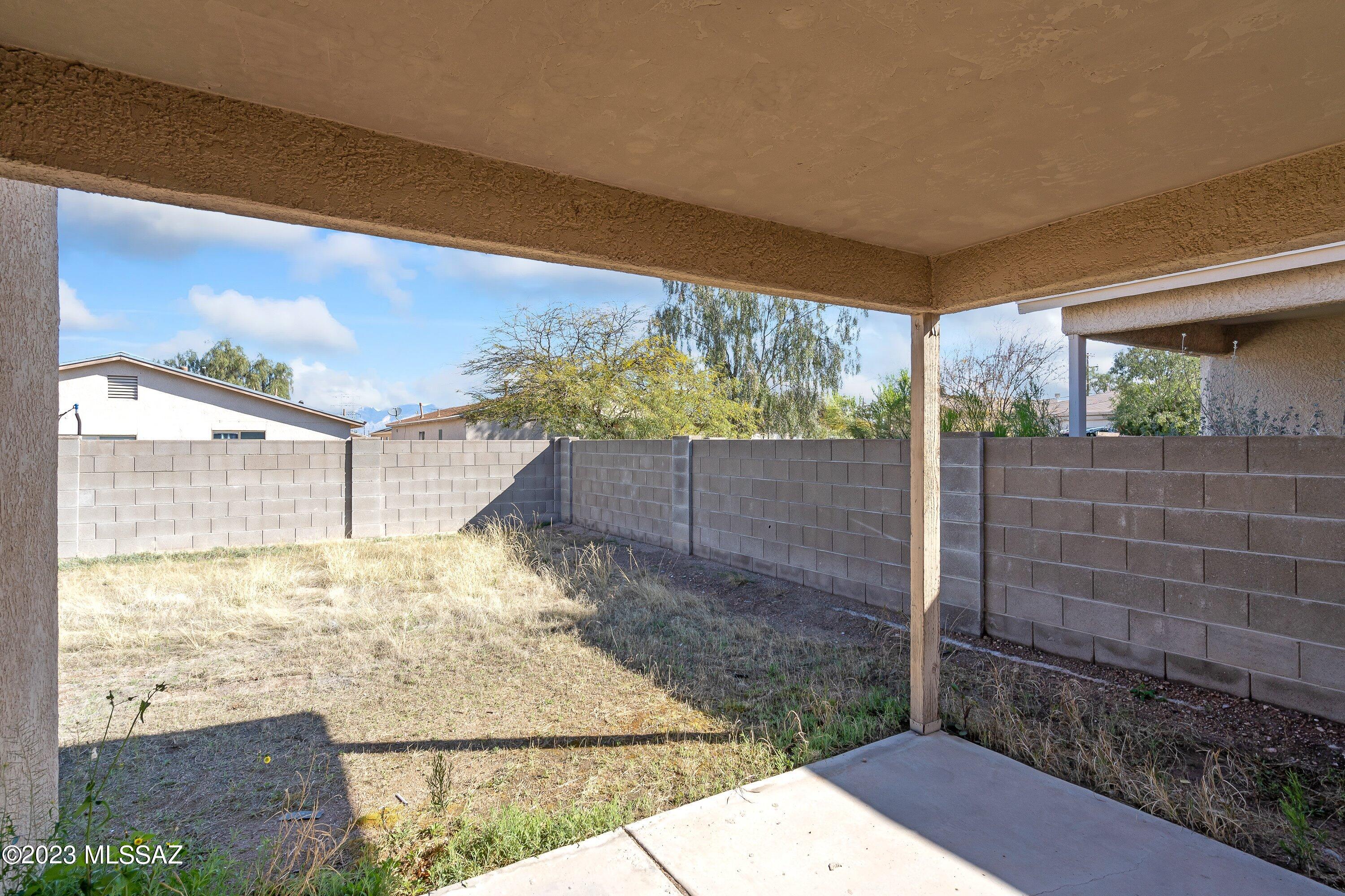 Rancho Reyes (1-191) - Residential Lease