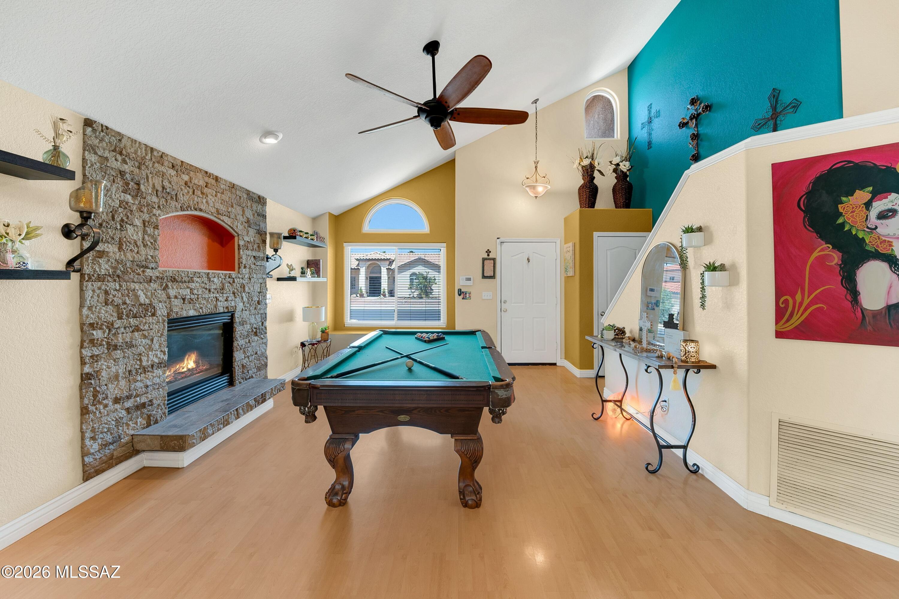 7159 W Maple Ridge Drive