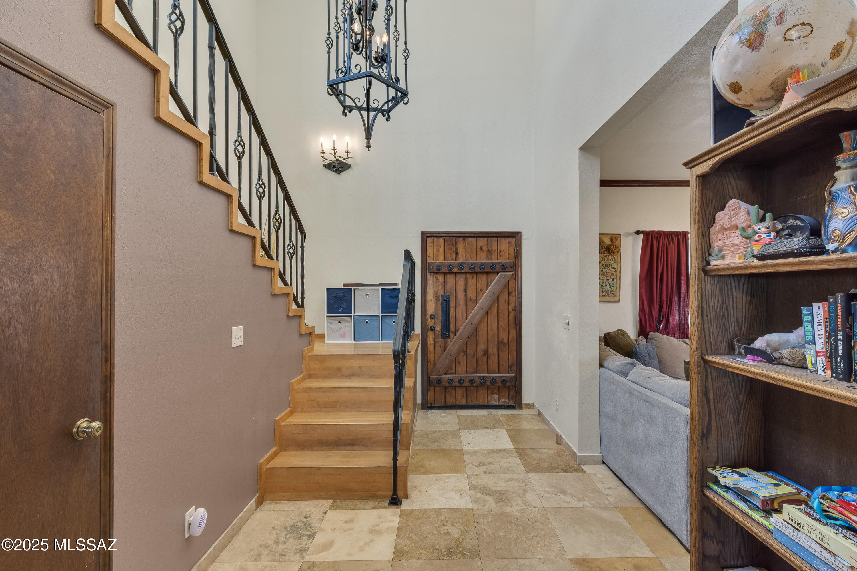 7370 S Cactus Thorn Lane