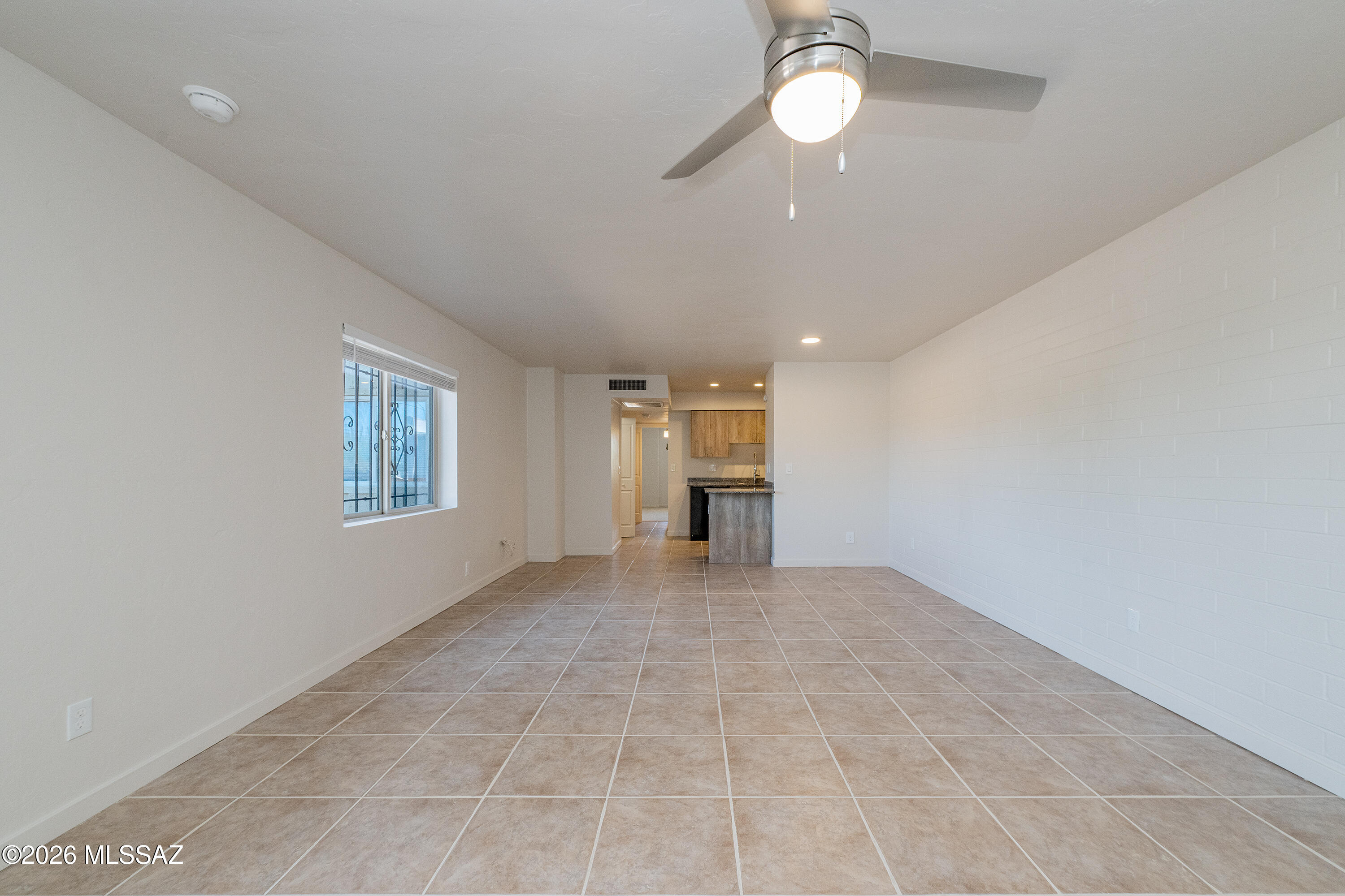 Royal Alvernon Condos. - Residential