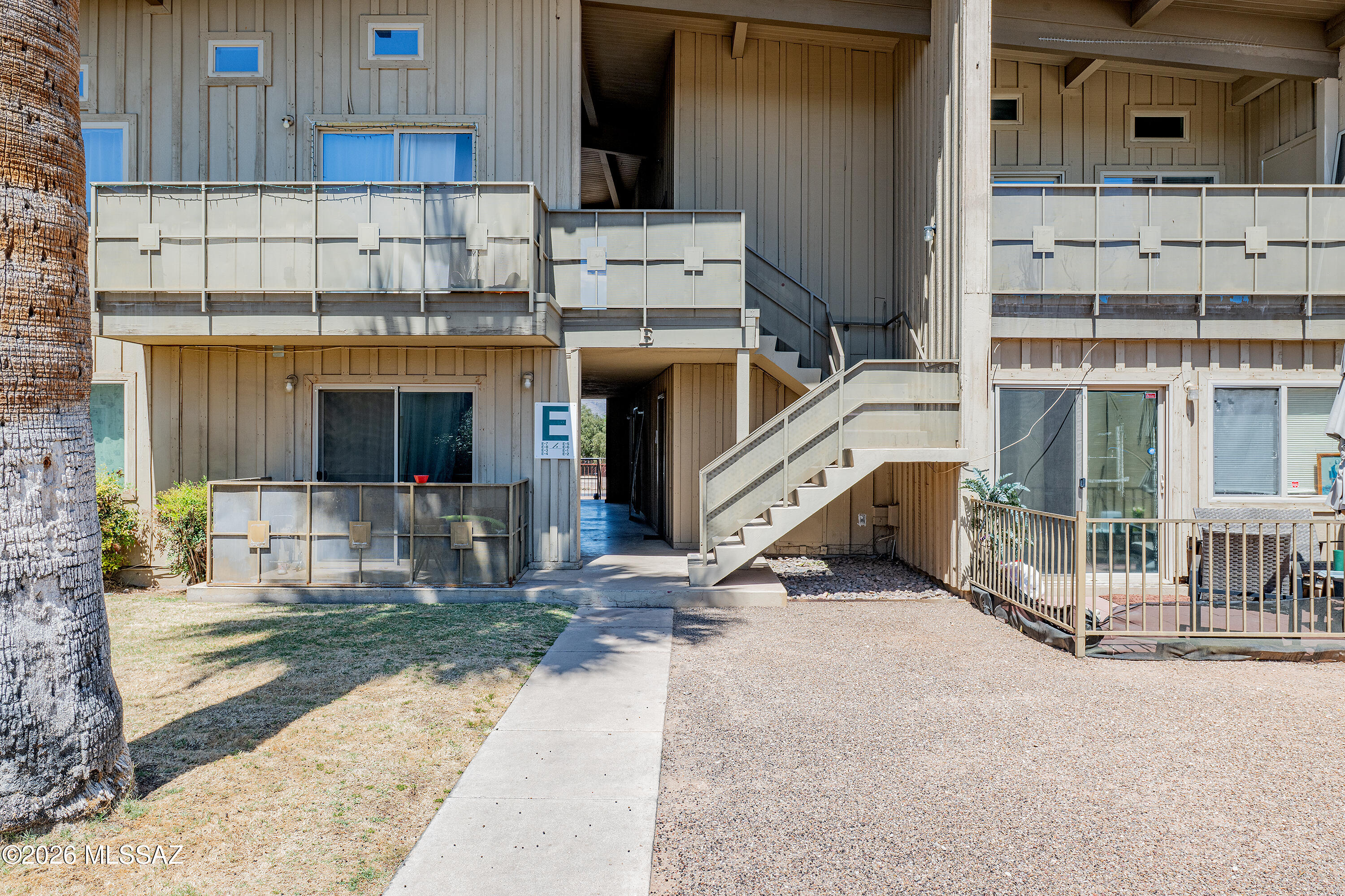 Royal Alvernon Condos. - Residential