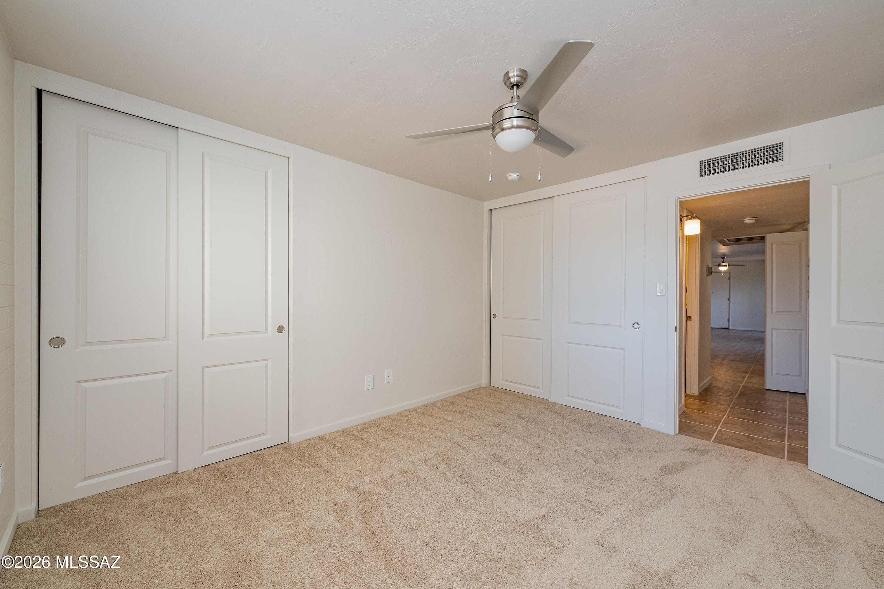 Royal Alvernon Condos. - Residential