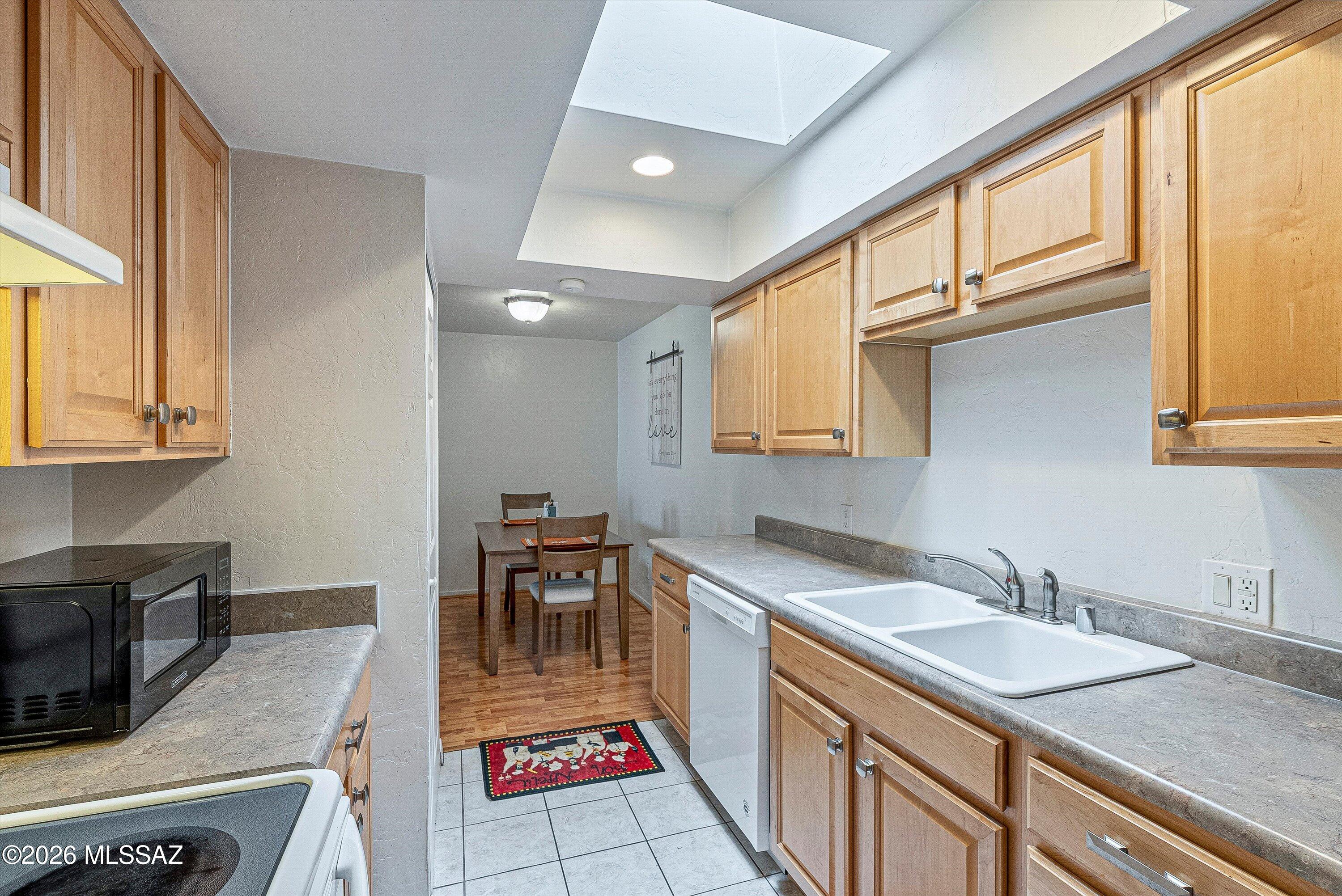 455 W Kelso Street APT 225