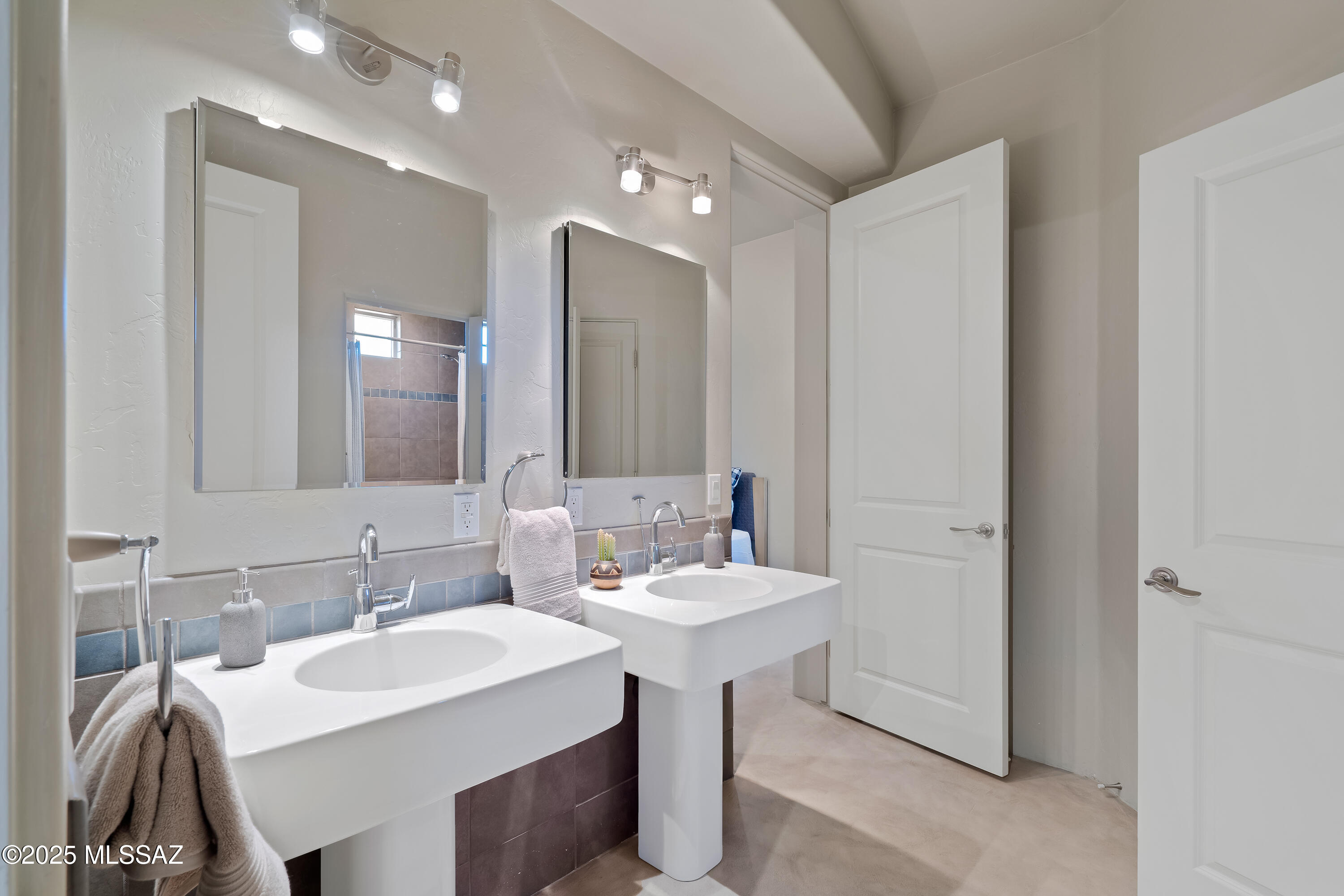 Chaparral Heights (1-73) - Residential
