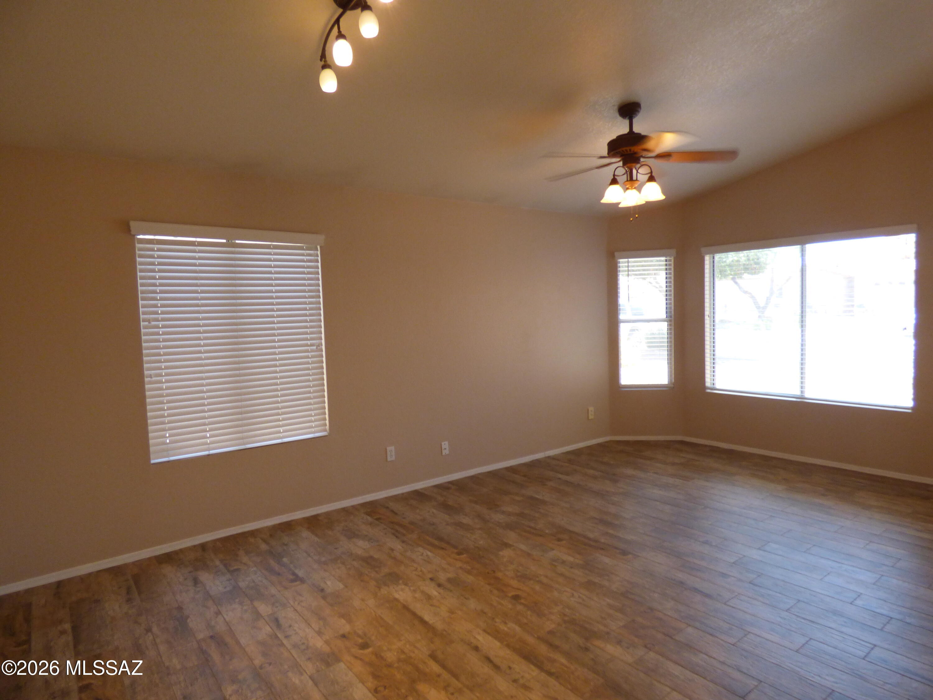 The Villages At Dove Mountain (114-234) - Residential Lease