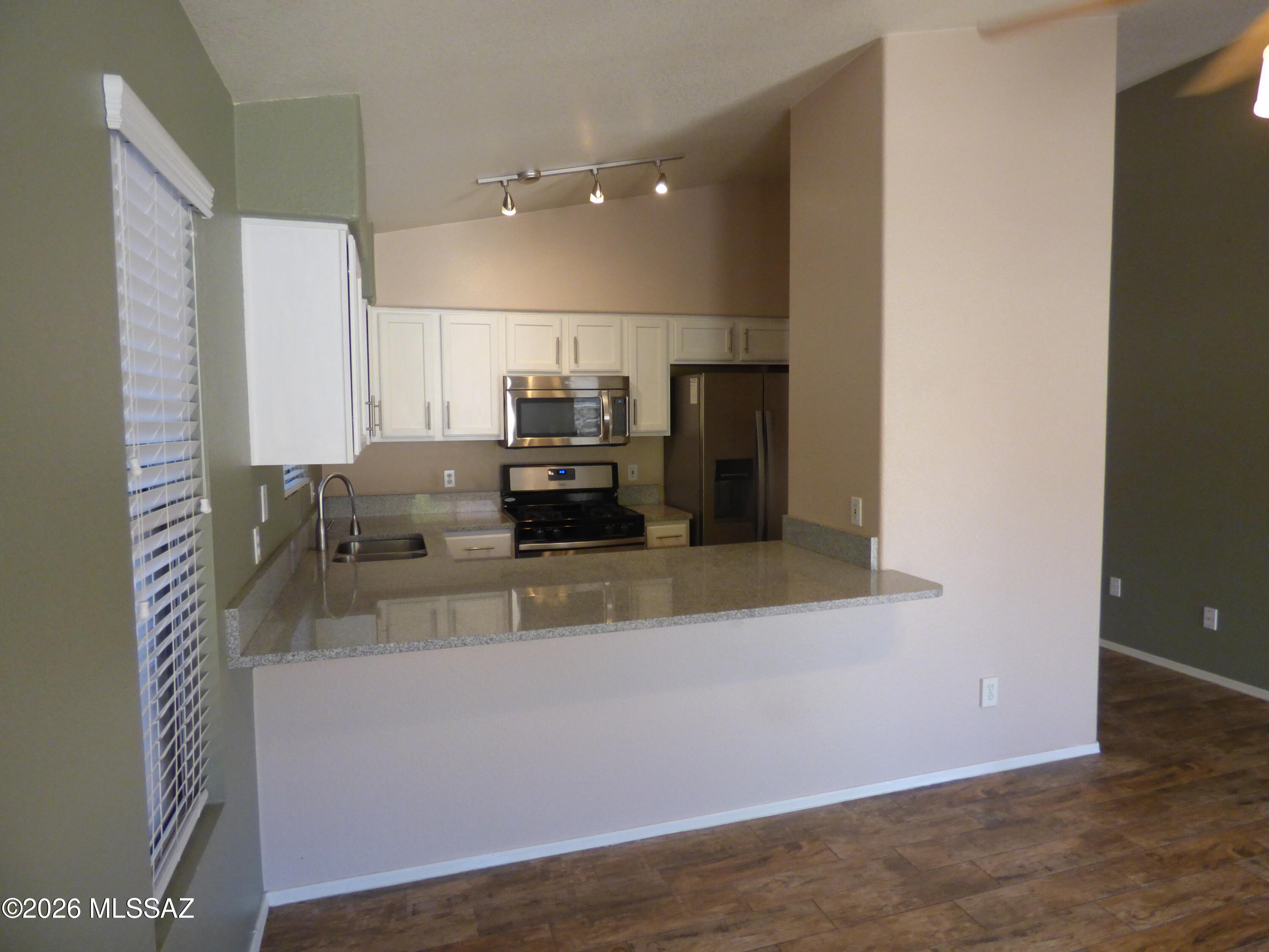 The Villages At Dove Mountain (114-234) - Residential Lease