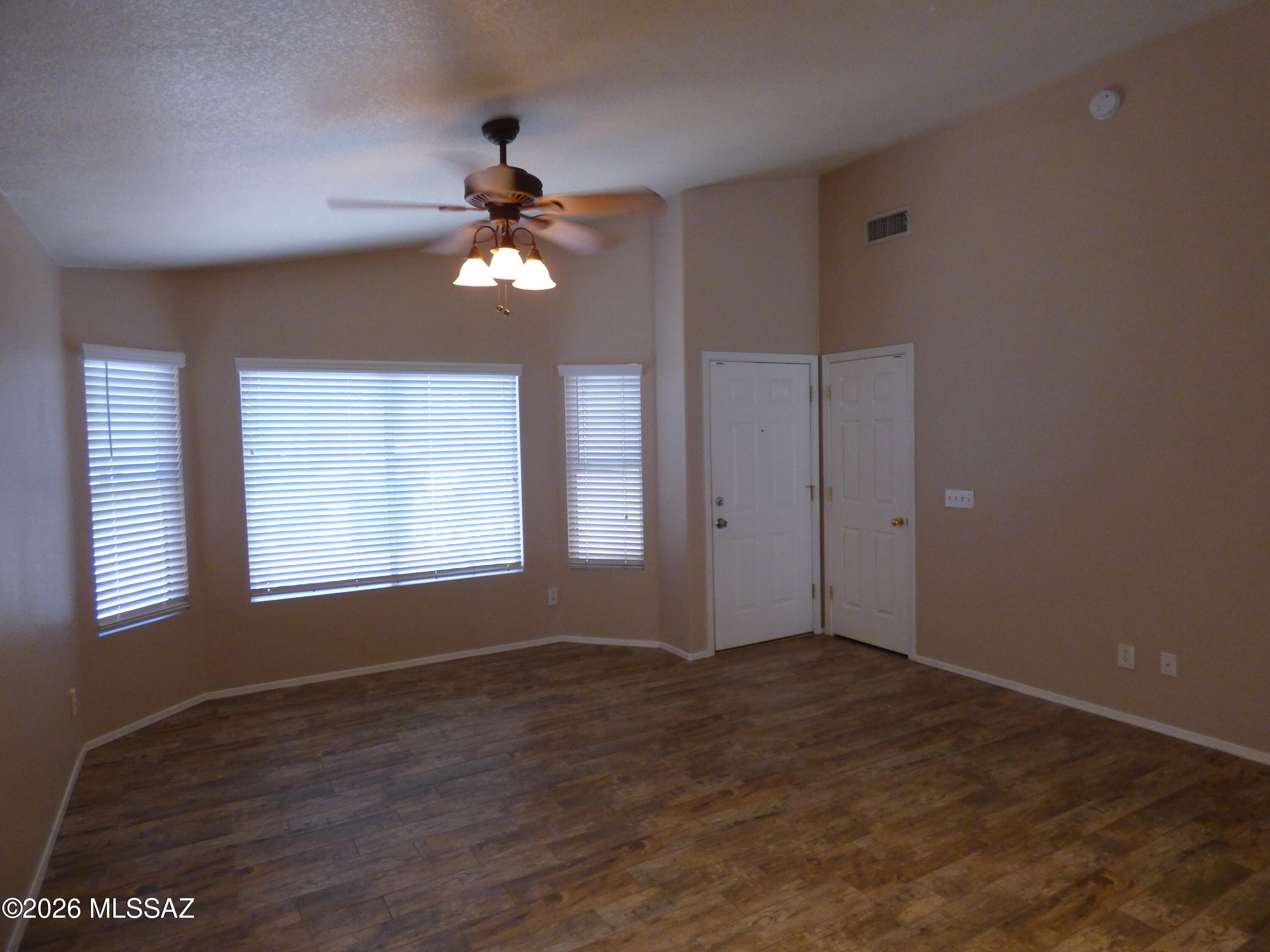 The Villages At Dove Mountain (114-234) - Residential Lease