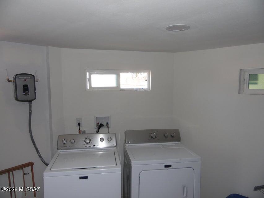Alvernon Addition - Residential Lease