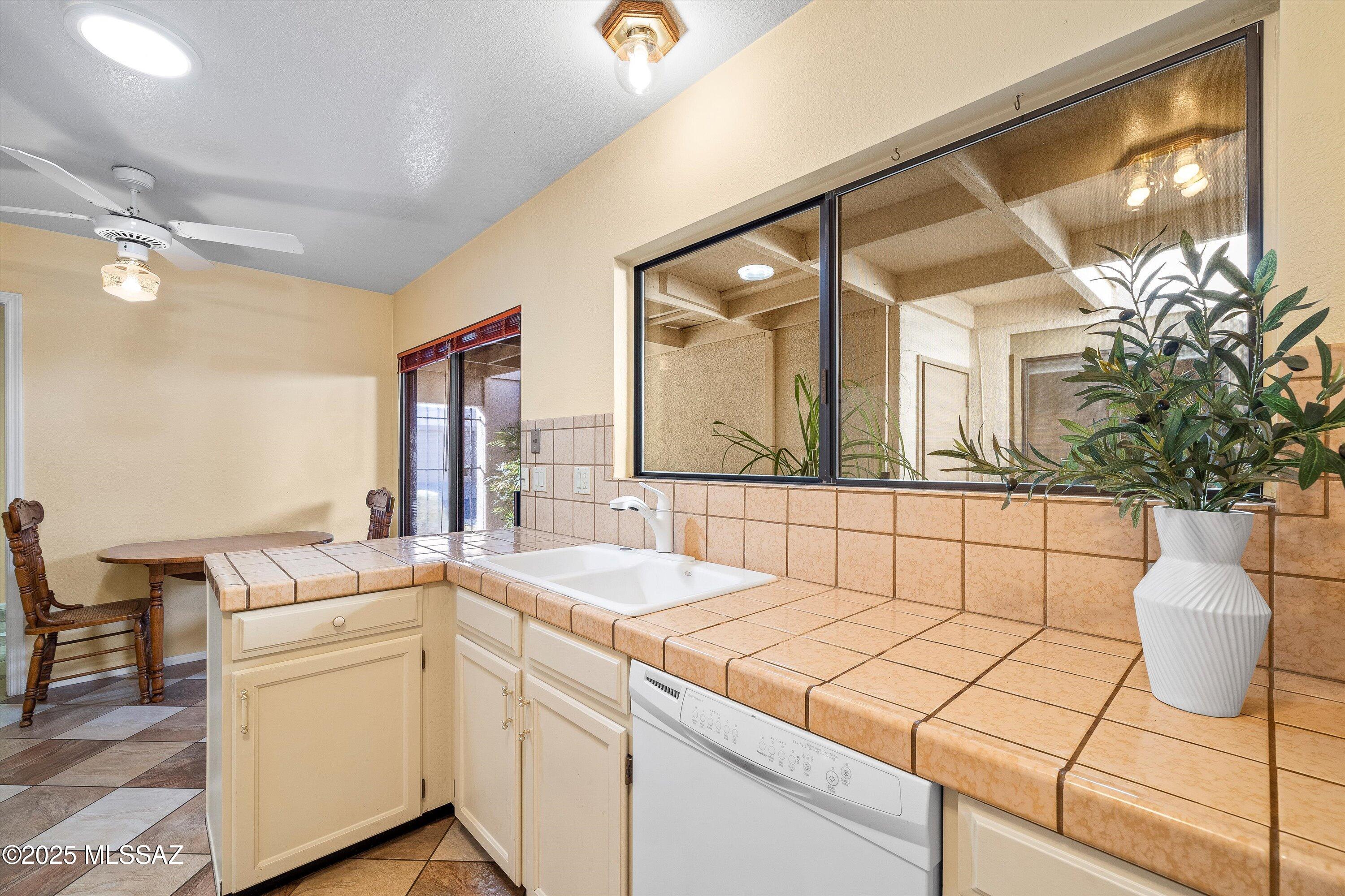Dorado Cc Est - Residential