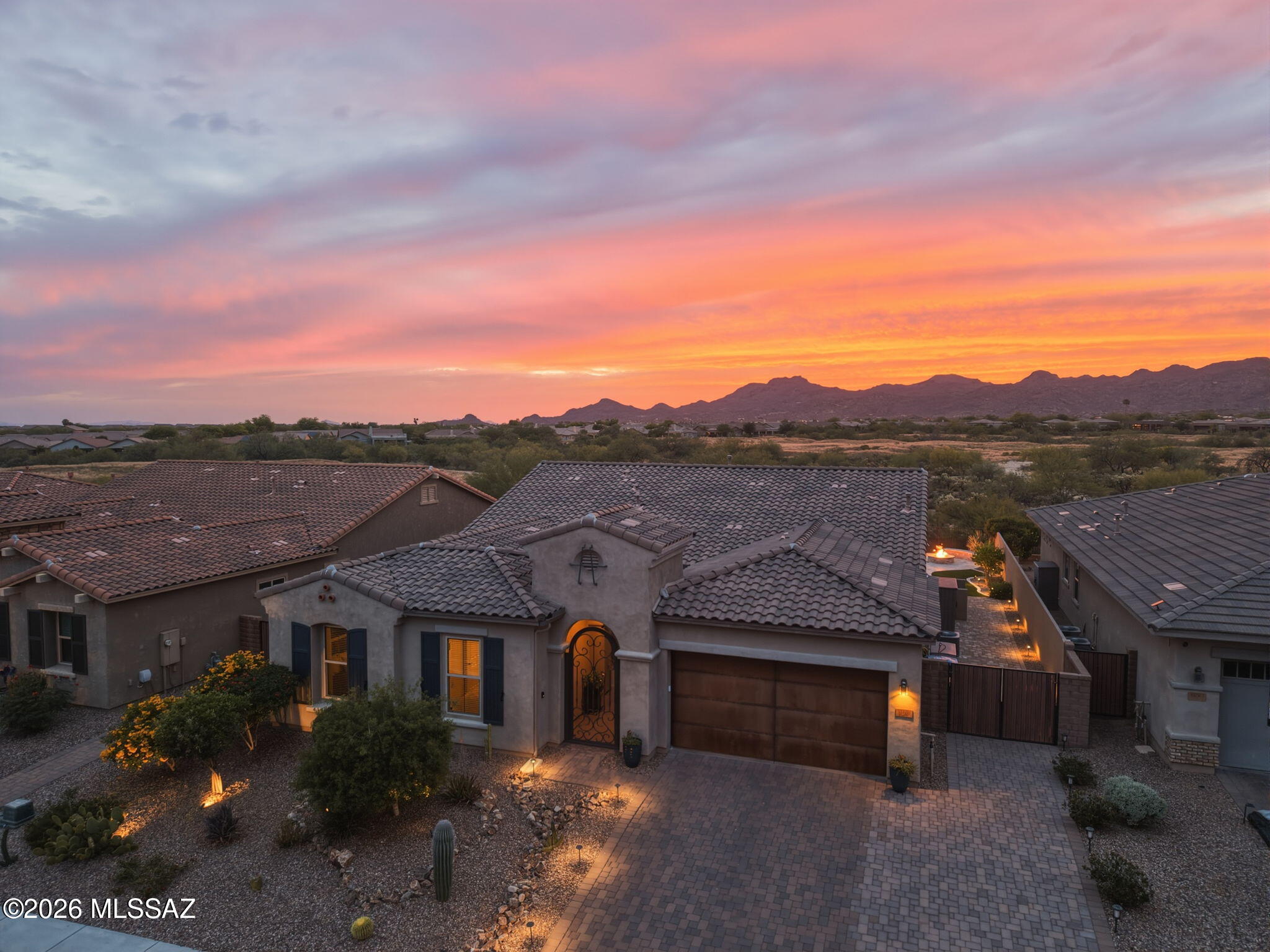 13655 N Meadowhawk Lane