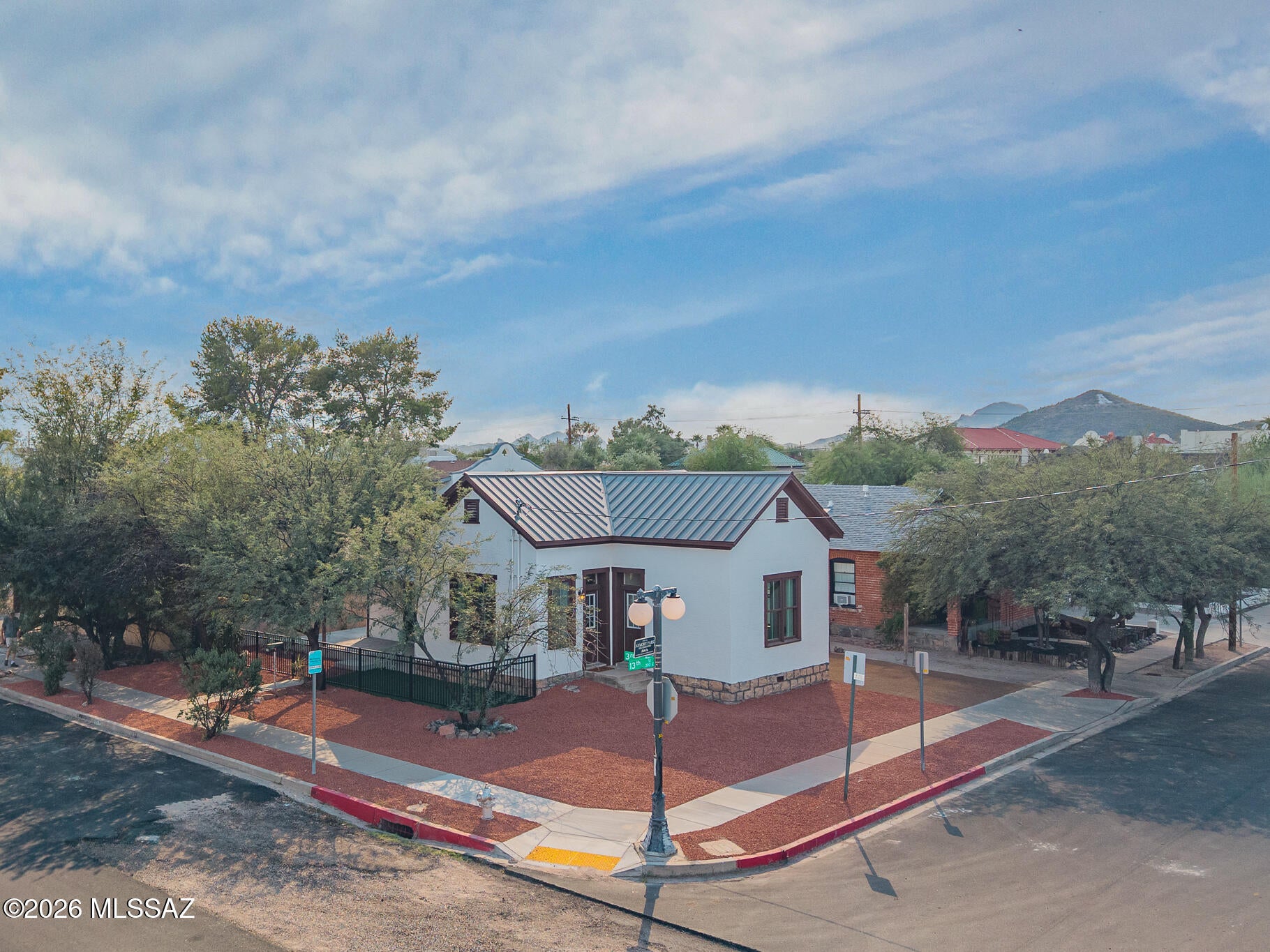 306 S 3rd Avenue