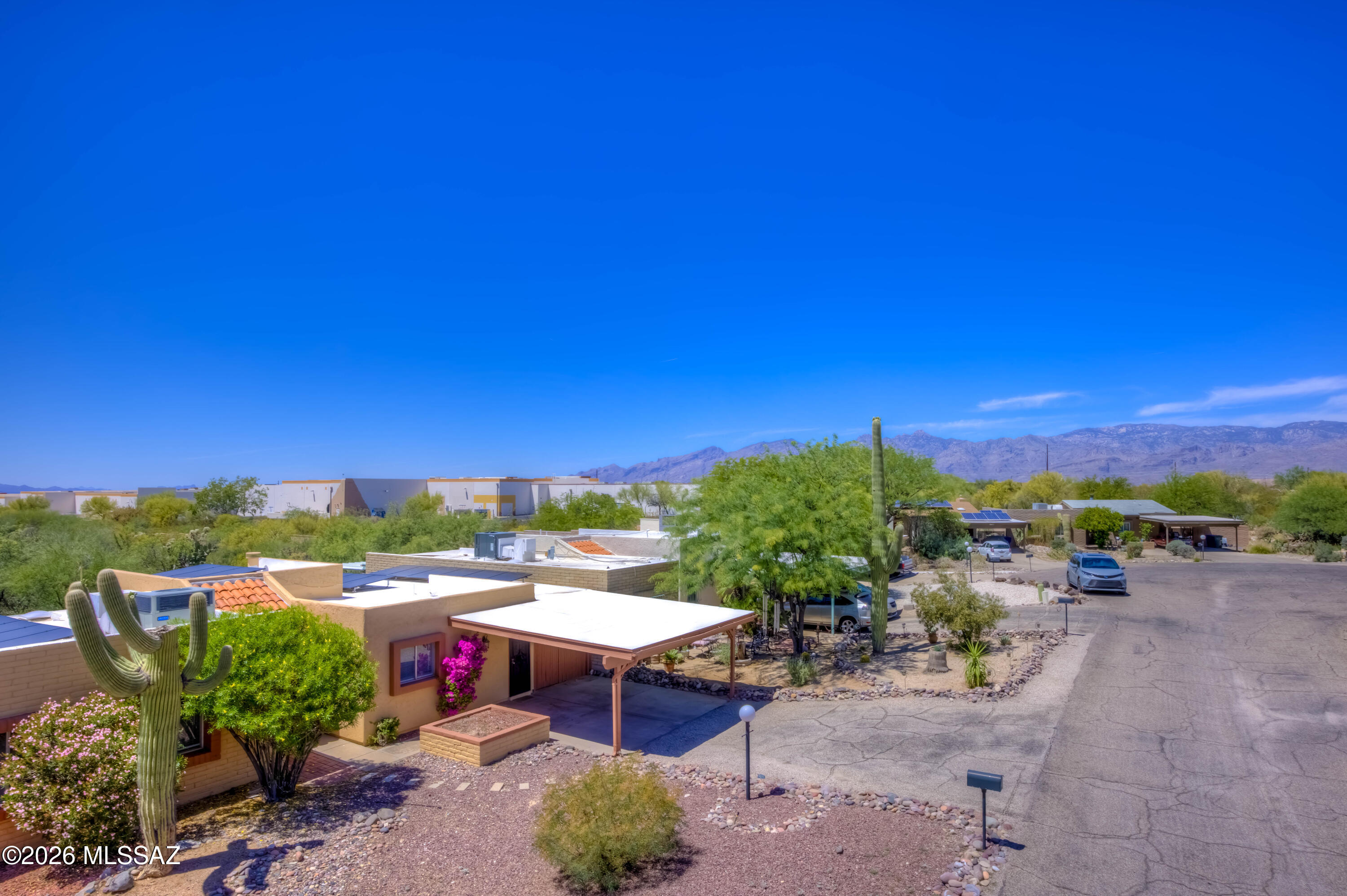 1422 S Moonflower Lane