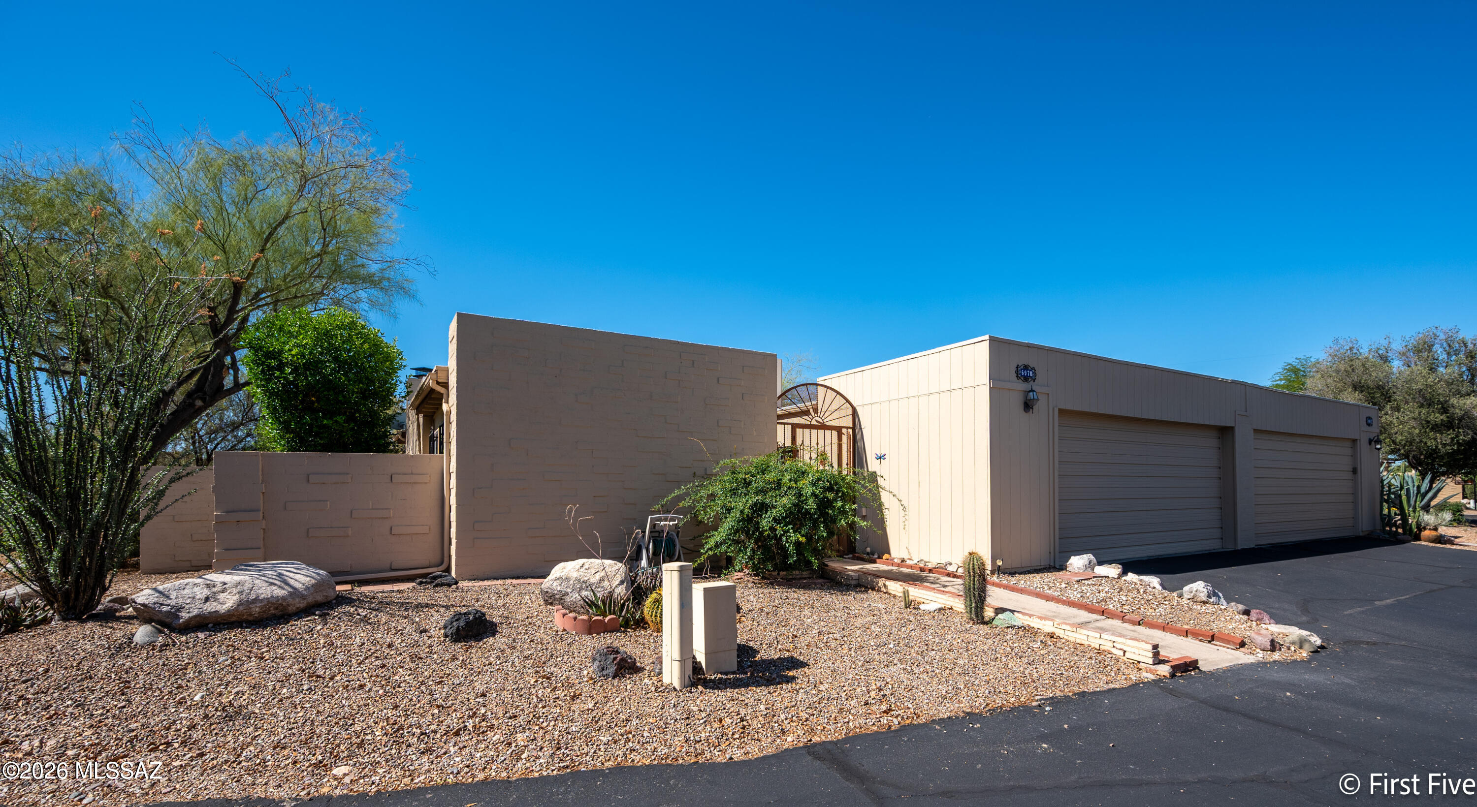 Pantano Townhomes (1-118) - Residential Lease