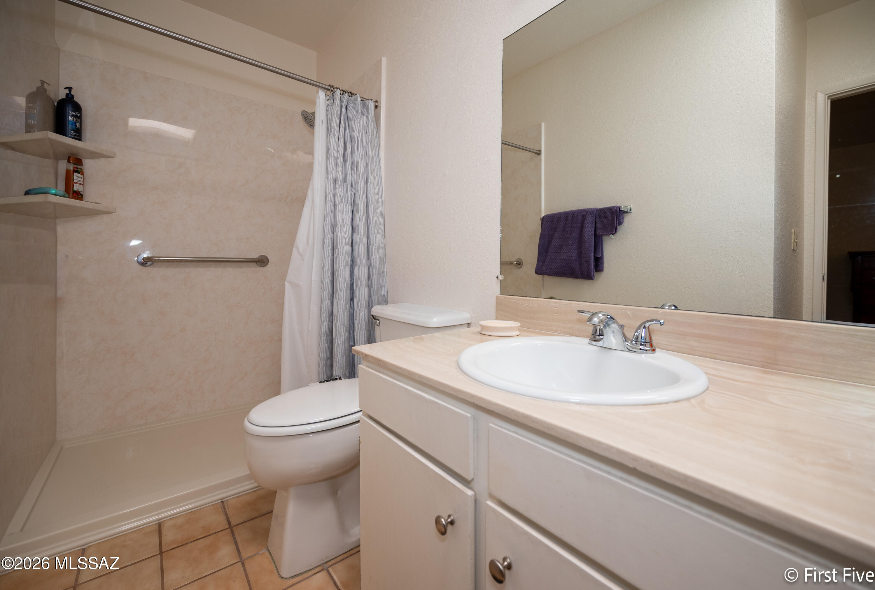 Pantano Townhomes (1-118) - Residential Lease