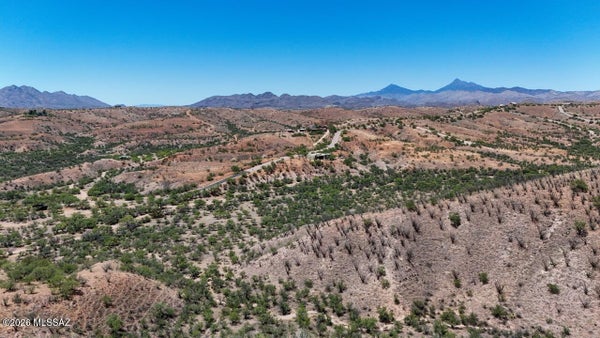 ADDRESS PRIVATE, PATAGONIA, AZ 85624 - Image cd88a72ce4f4097fa17777e32a5f6cd4/2473136320