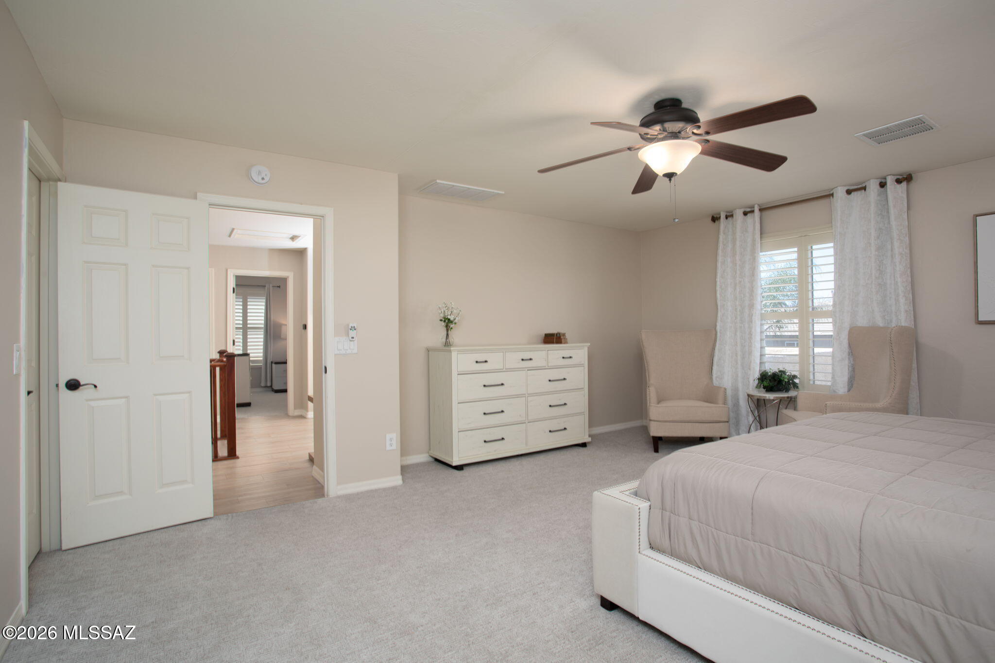Black Horse (1-411) - Residential