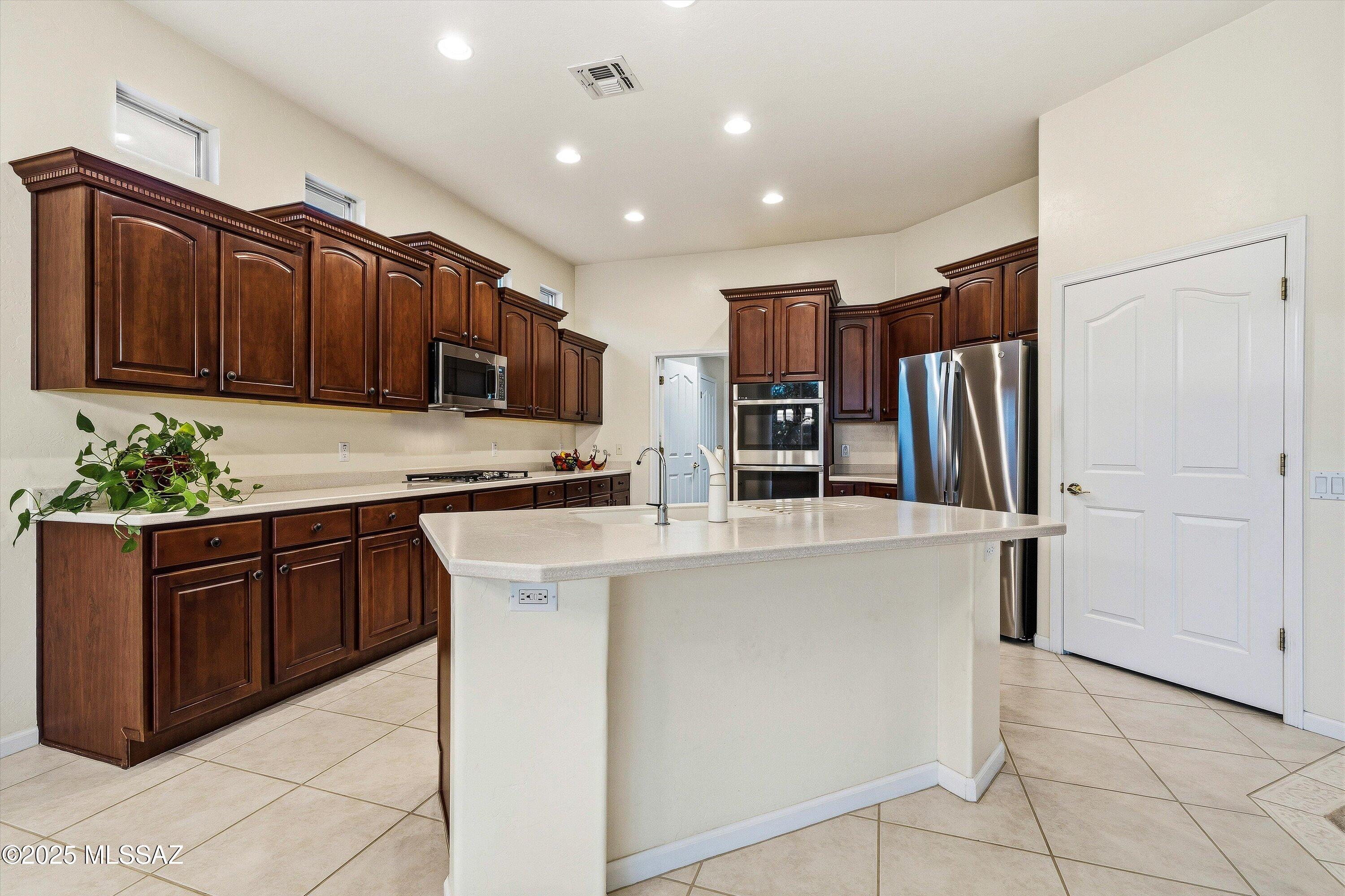 Heritage Highlands II at Dove Mountain (393-541) - Residential