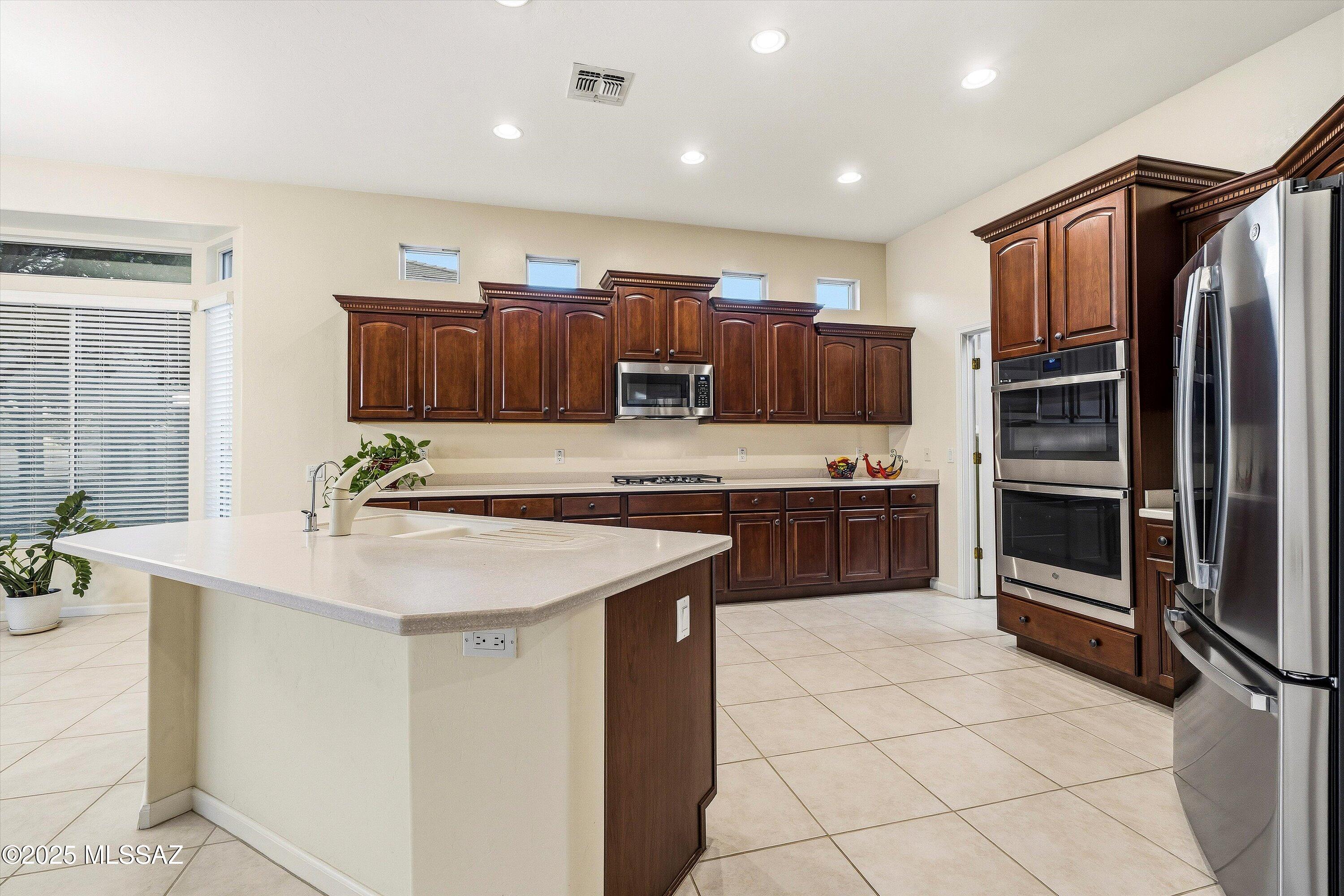 Heritage Highlands II at Dove Mountain (393-541) - Residential
