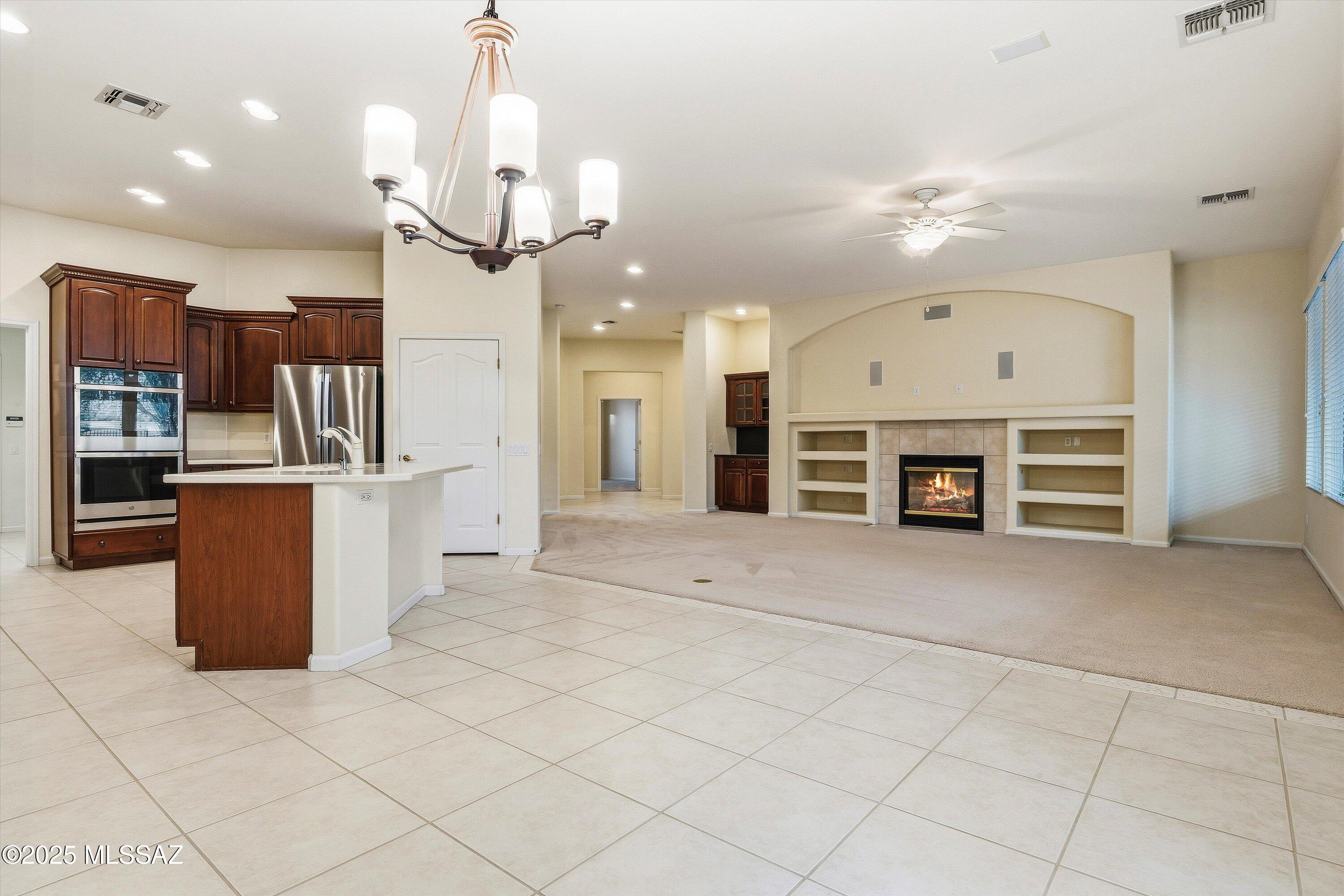 Heritage Highlands II at Dove Mountain (393-541) - Residential
