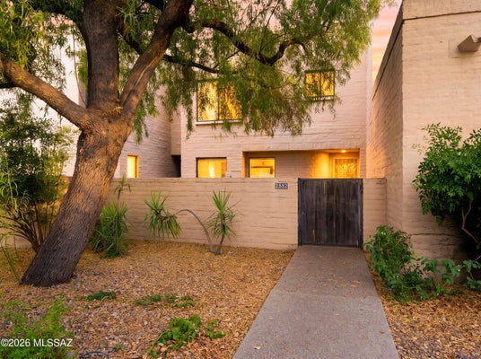 2882 E SIERRA VISTA RD, TUCSON, AZ 85716 - Image ce870cff2b4f2101bb5dd0f10db41a13/220418413