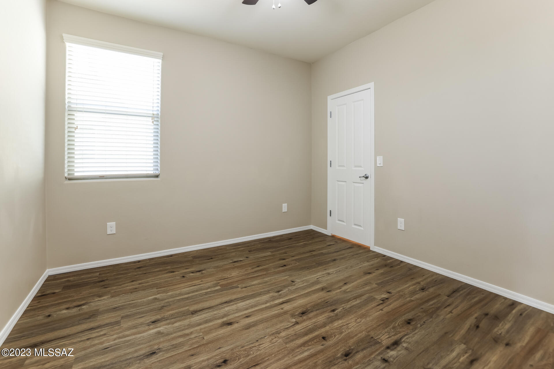 La Estancia De Tucson (1-330) - Residential Lease