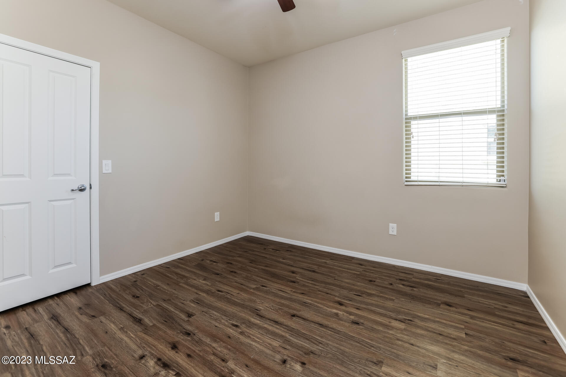 La Estancia De Tucson (1-330) - Residential Lease