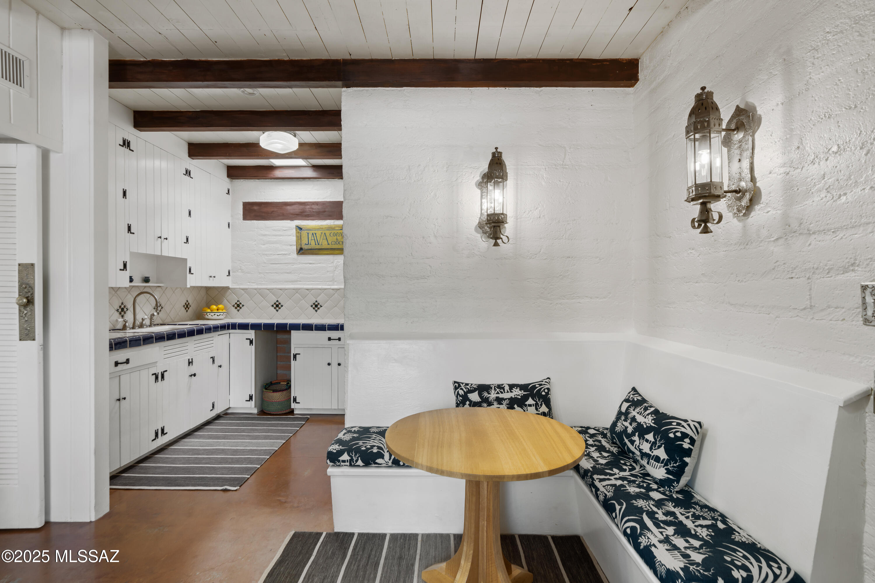 El Montevideo Estates - Residential