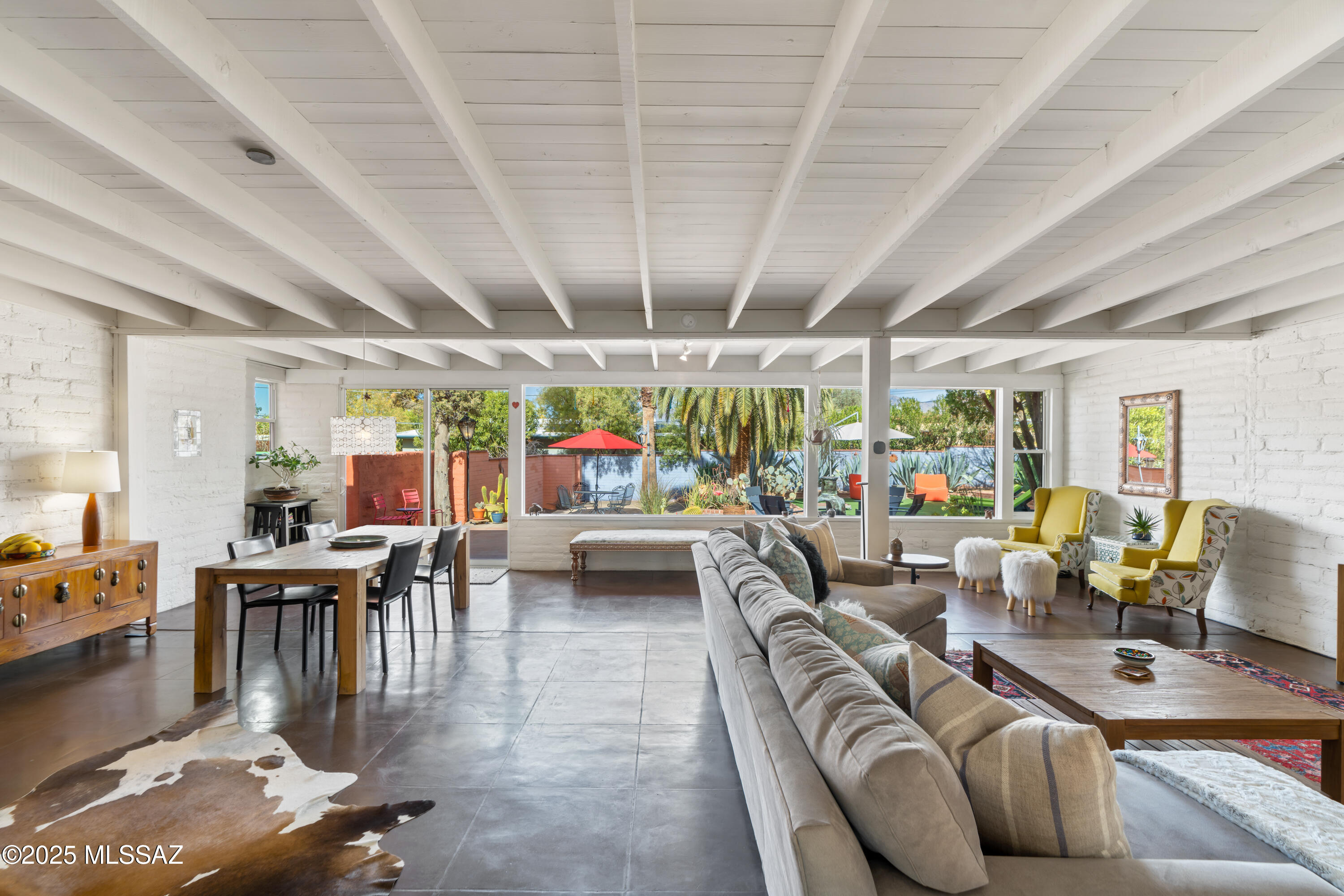El Montevideo Estates - Residential