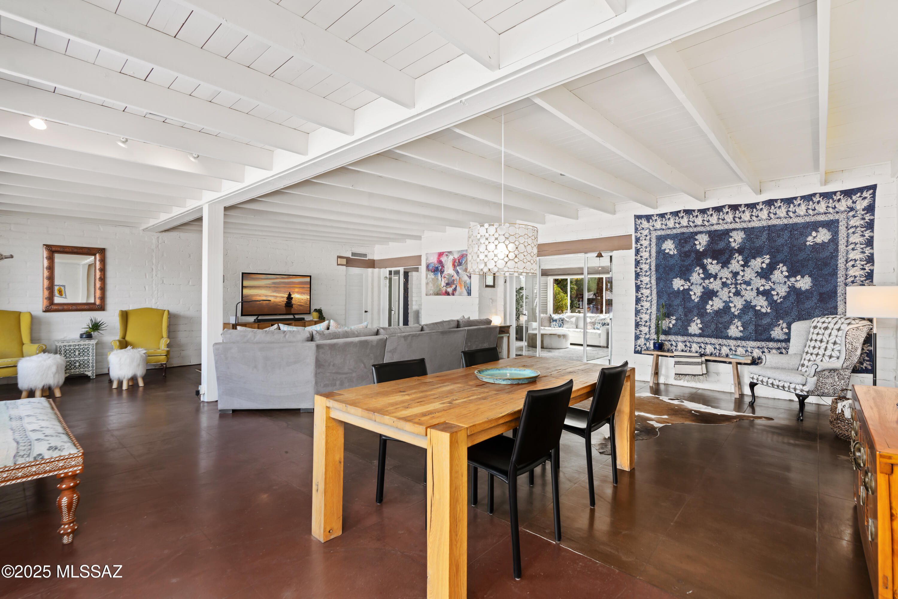 El Montevideo Estates - Residential
