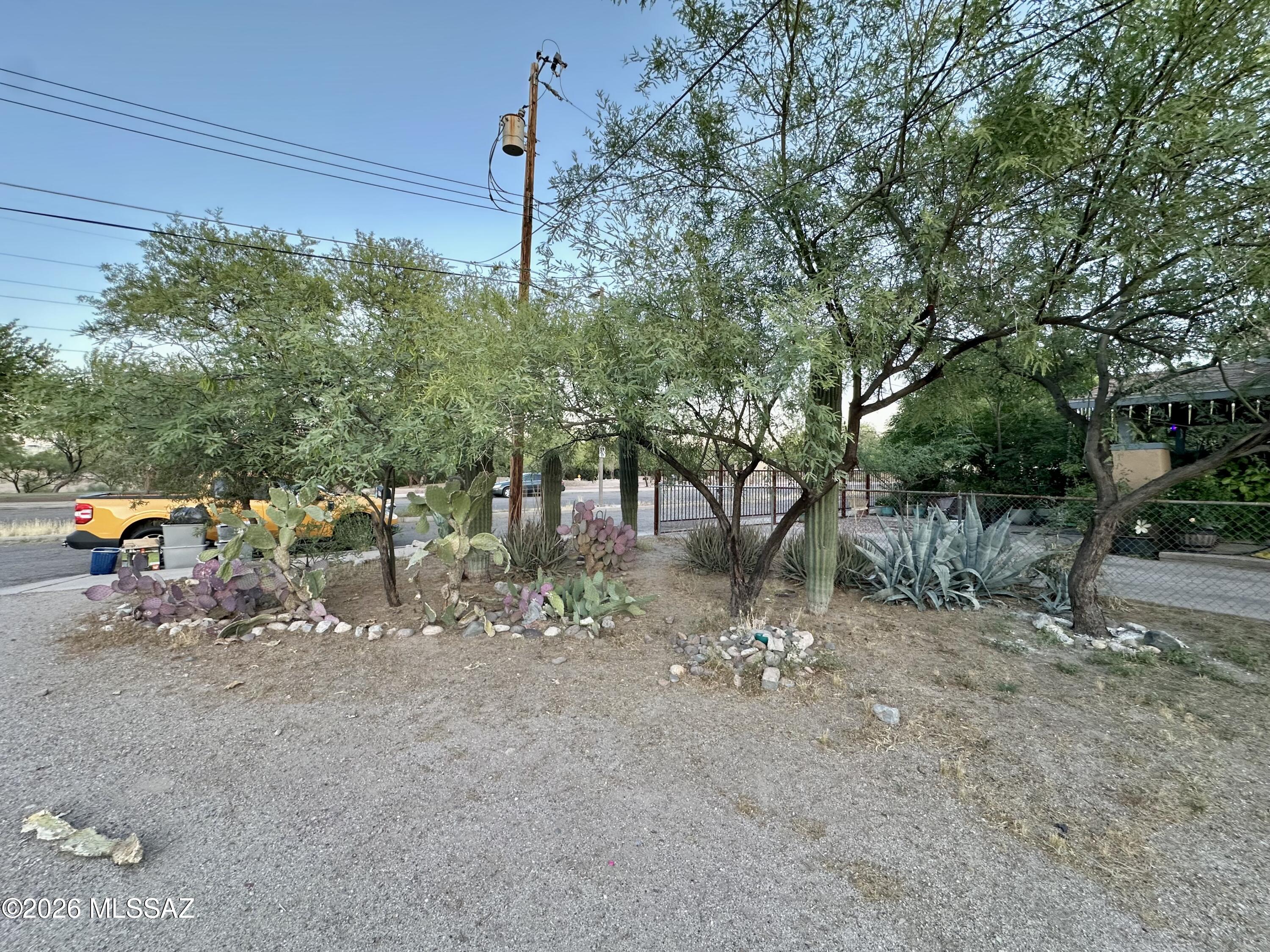 West Congress St. Addition - Residential Income