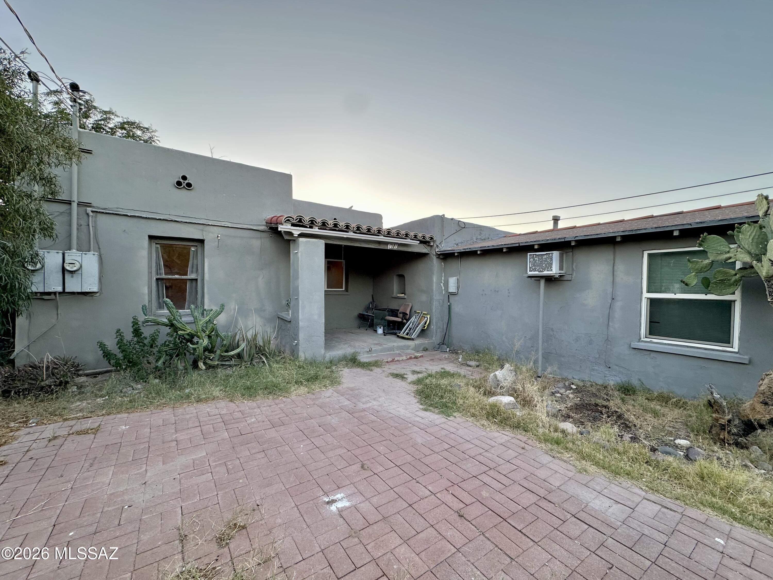 West Congress St. Addition - Residential Income