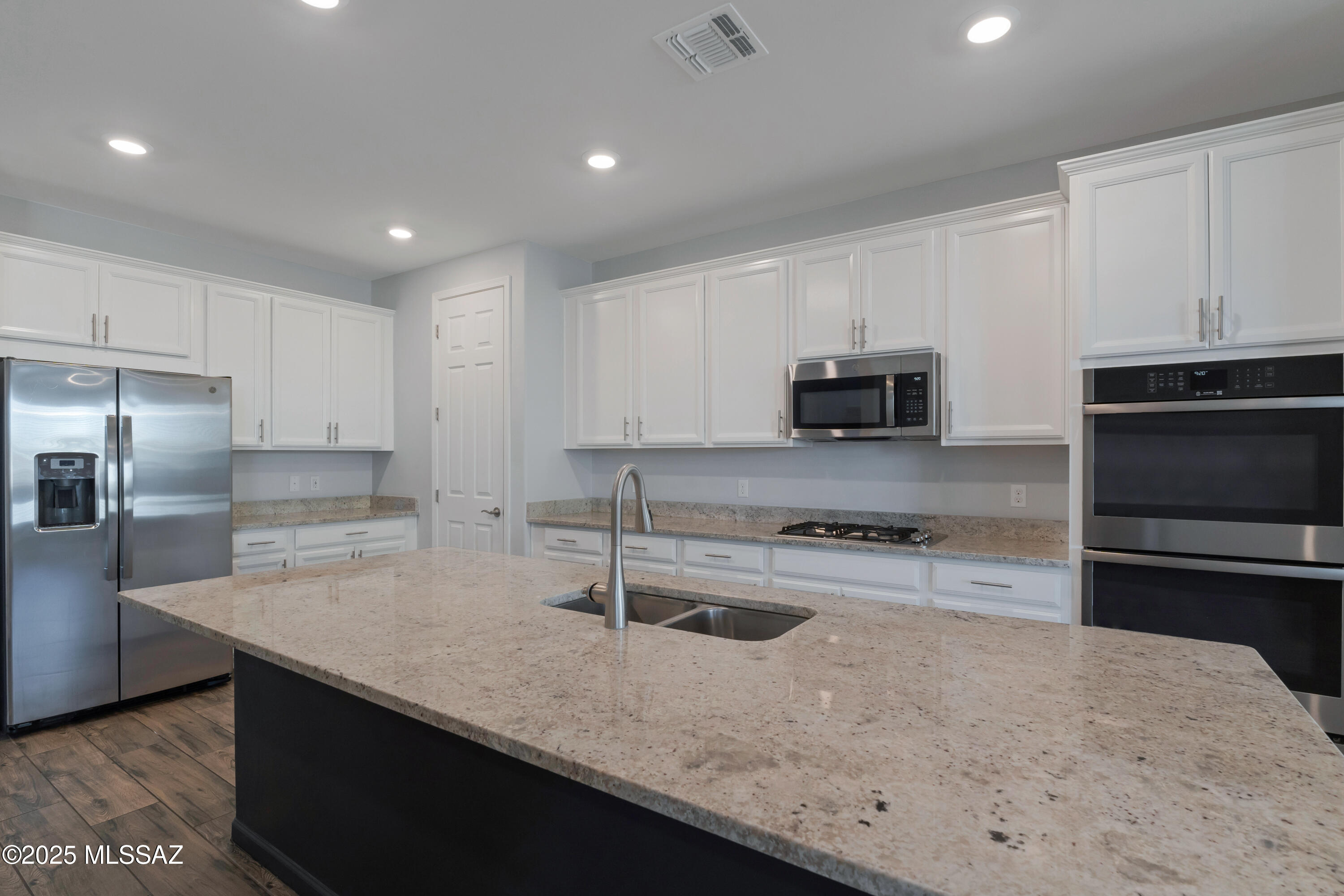 12867 E Pantano View Drive