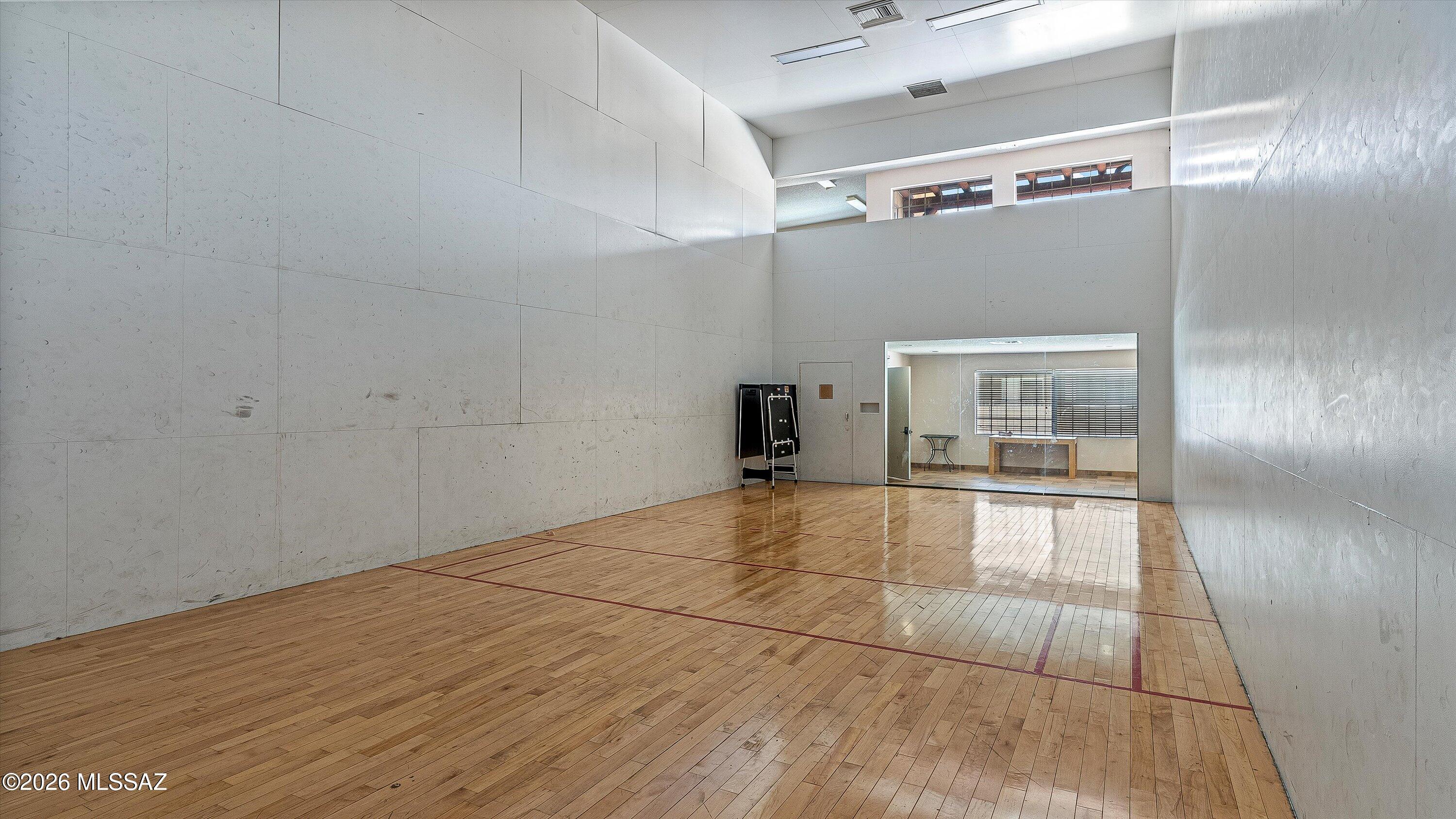 Casa Club Condominium - Residential