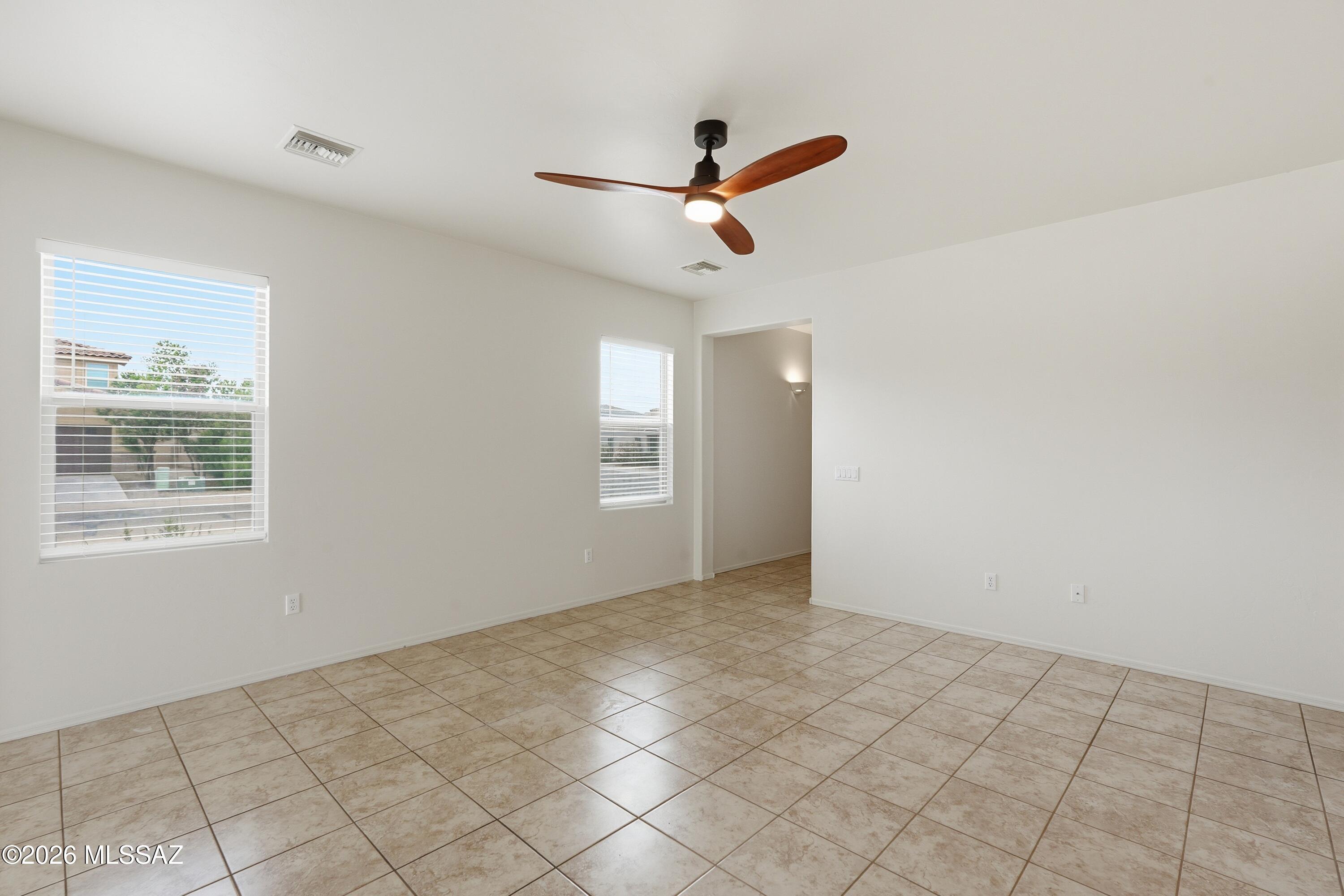 Madera Highlands Villages 1-10 & 15 - Residential Lease