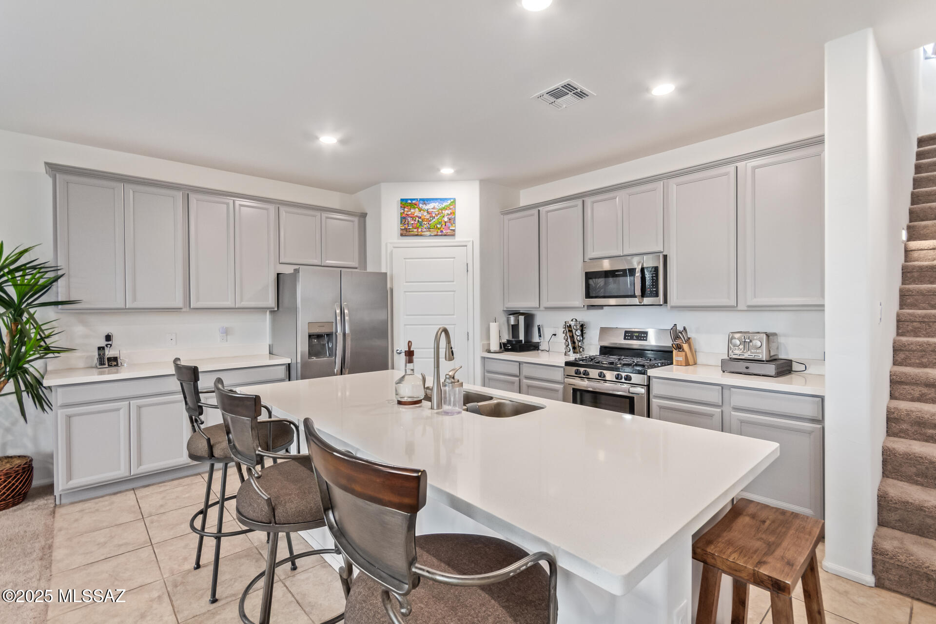 6255 S Desert Peak Drive